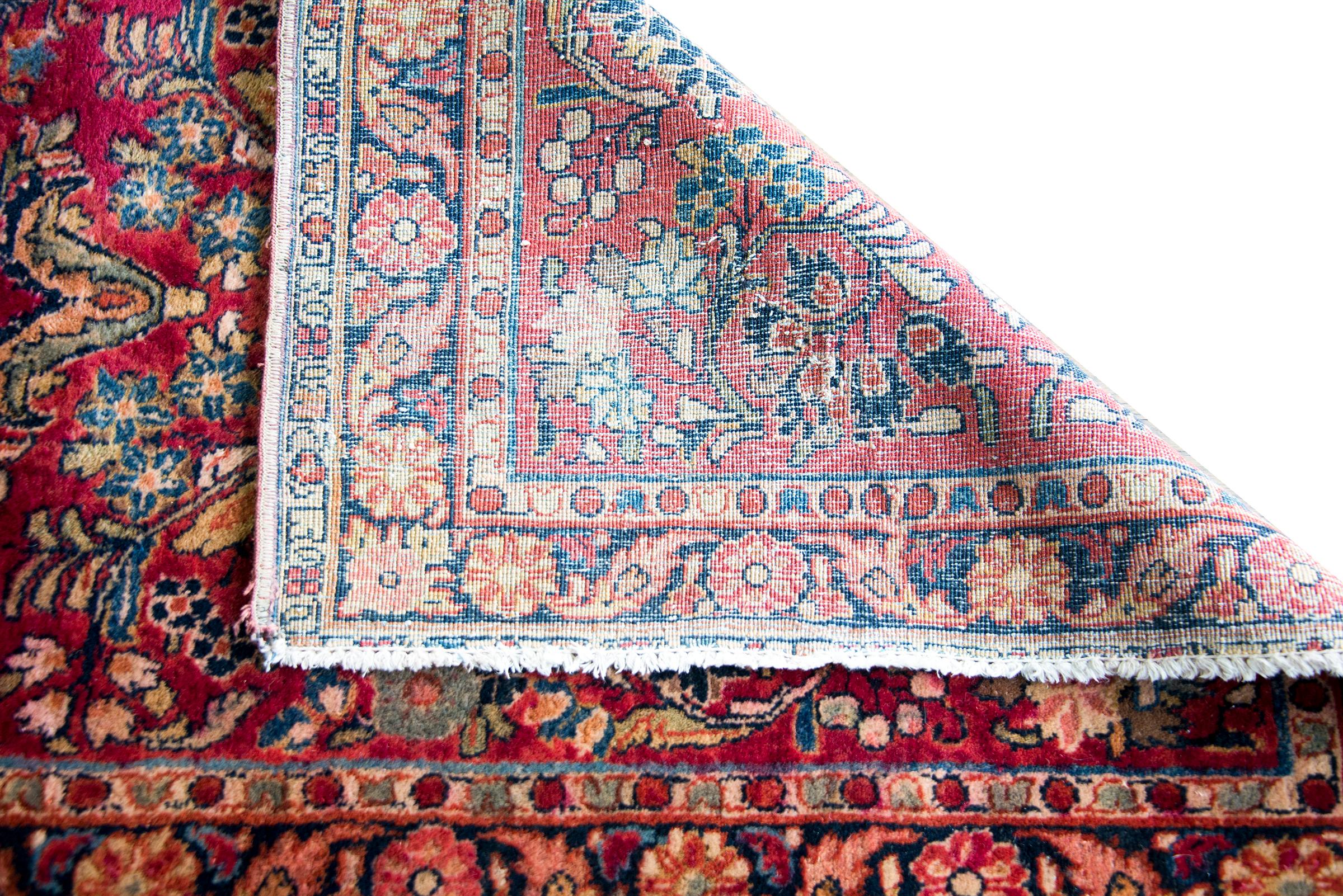 Early 20th Century Persian Sarouk Runner For Sale 8