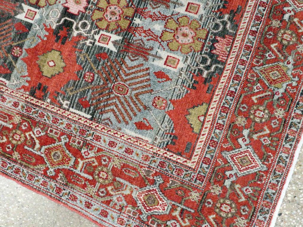 Tapis d'appoint persan Senneh du début du XXe siècle Excellent état - En vente à New York, NY