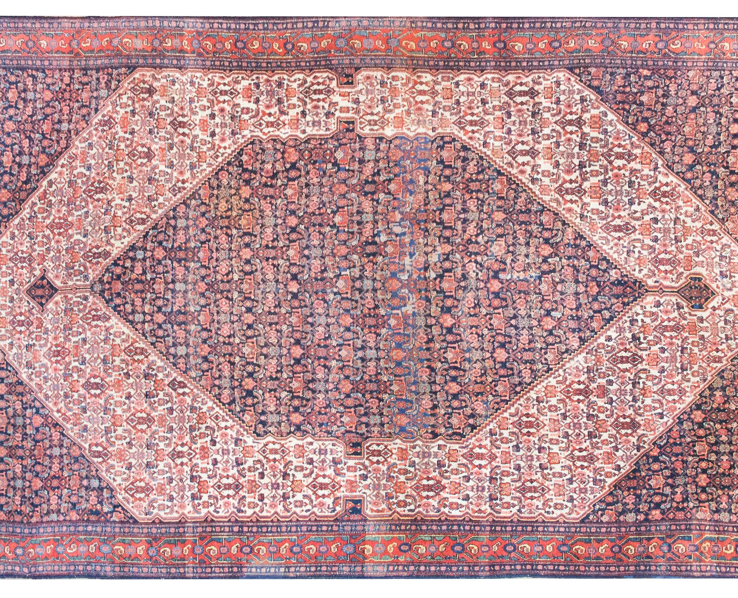 Persischer Senneh-Teppich, frühes 20. Jahrhundert (Stammeskunst) im Angebot
