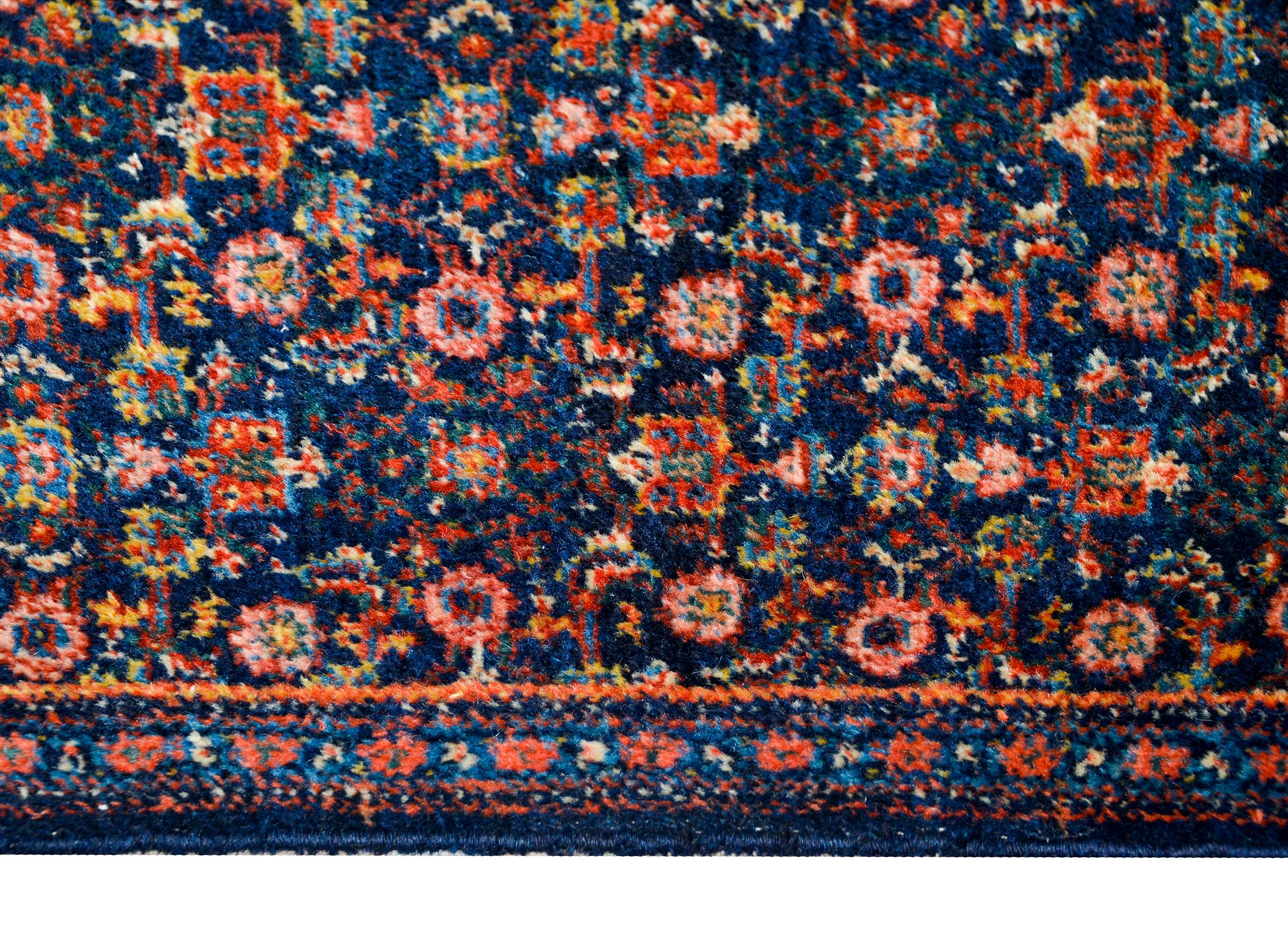 Early 20th Century Persian Senneh Rug For Sale 1