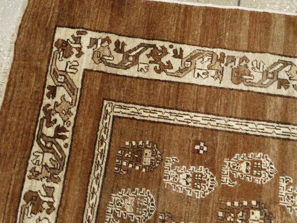 Persischer Serab-Akzentteppich aus dem frühen 20. (20. Jahrhundert) im Angebot