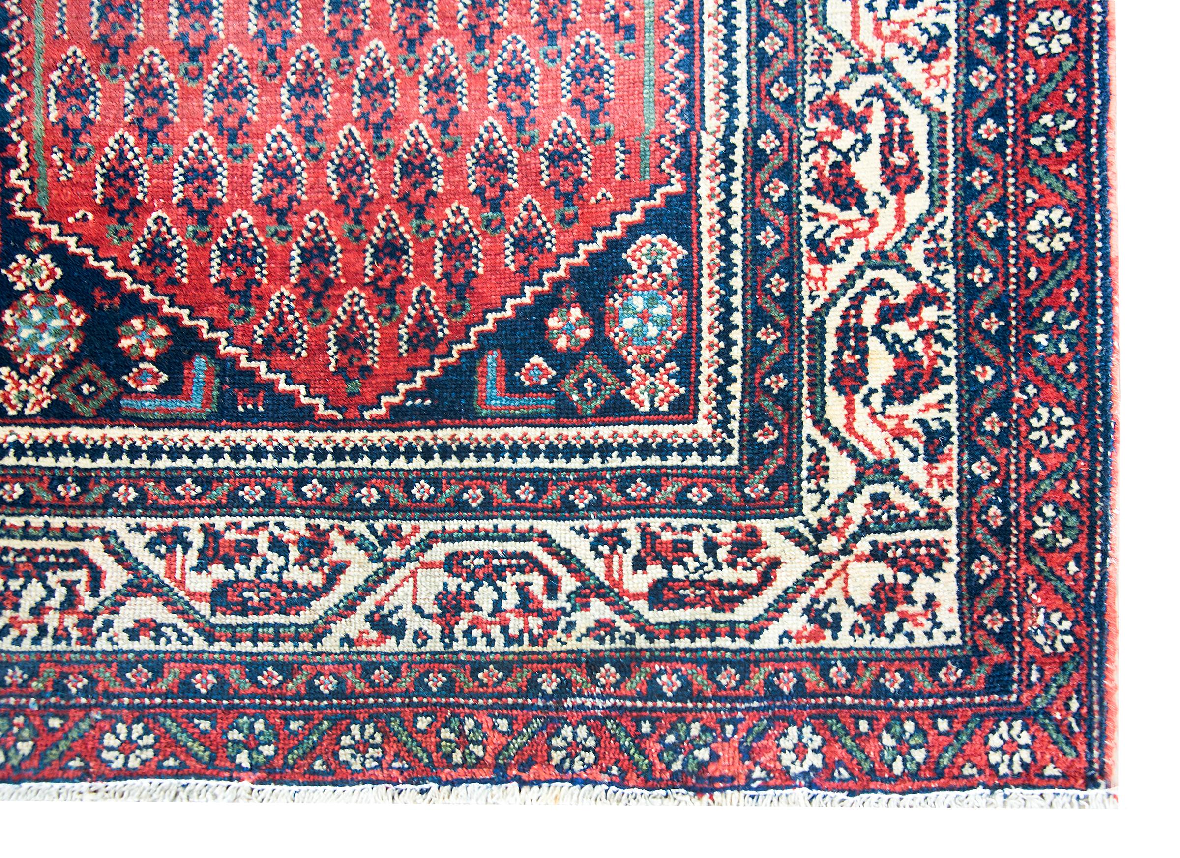 Early 20th Century Persian Seraband Rug For Sale 4