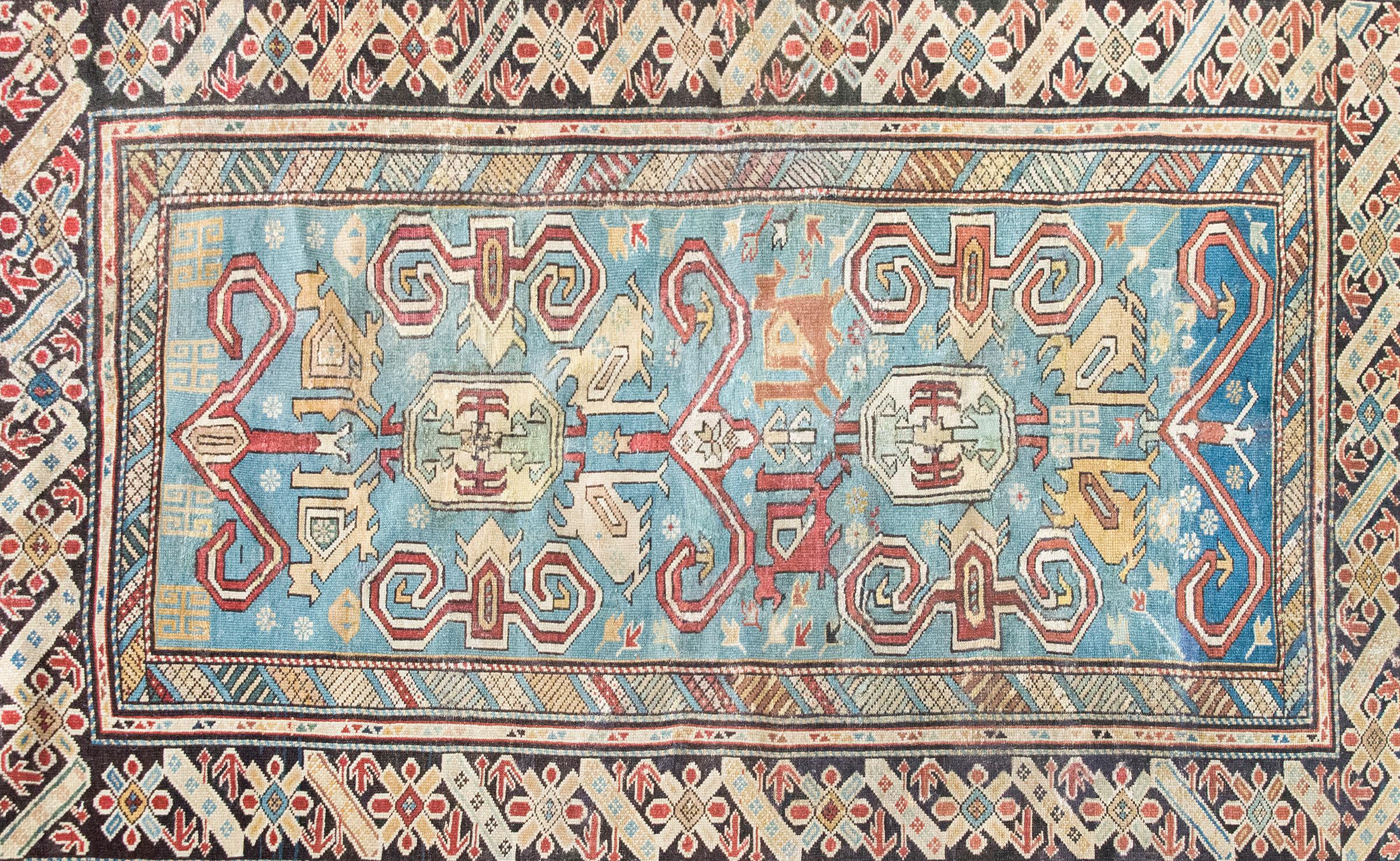Early 20th Century Persian Shirvan Rug For Sale 4