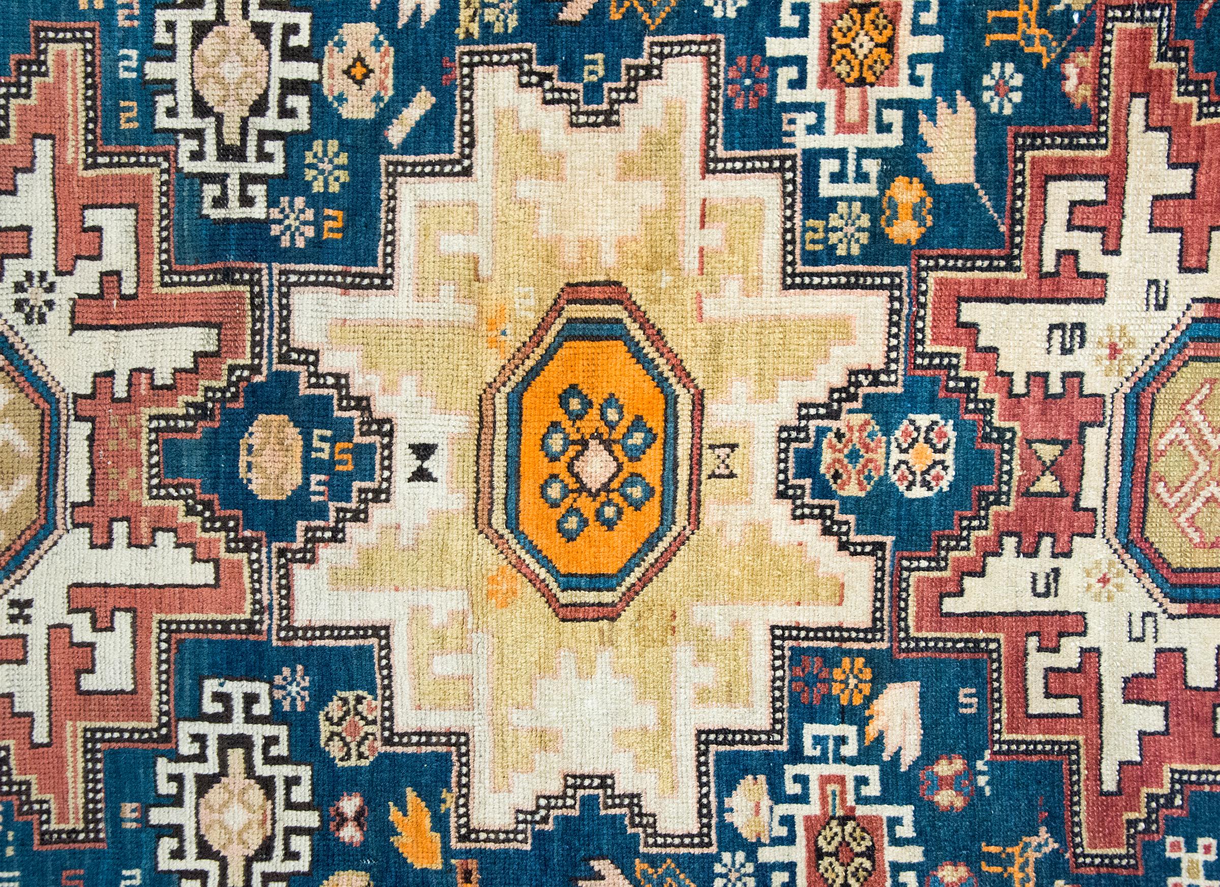 Tappeto persiano Shirvan dei primi del Novecento in vendita 3