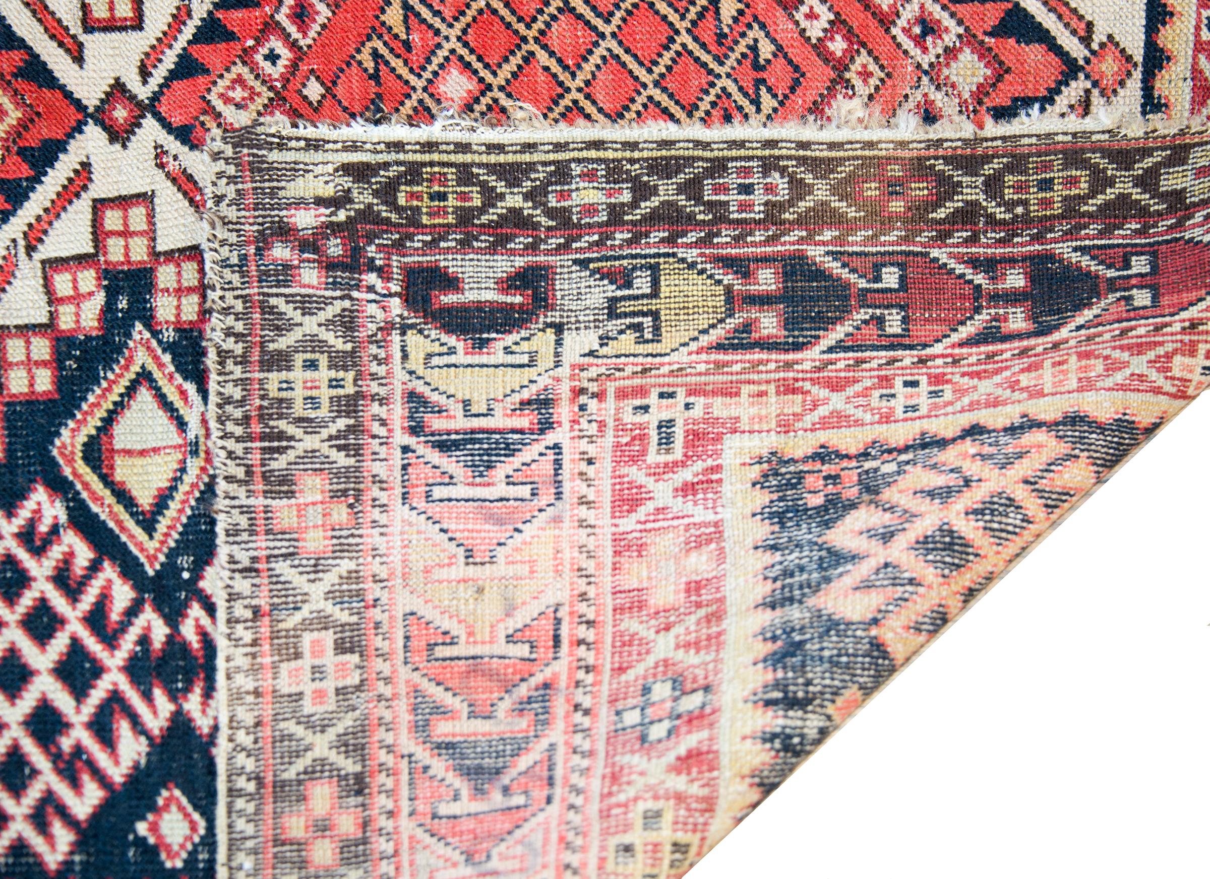 Tapis persan Shriven du début du 20e siècle en vente 5