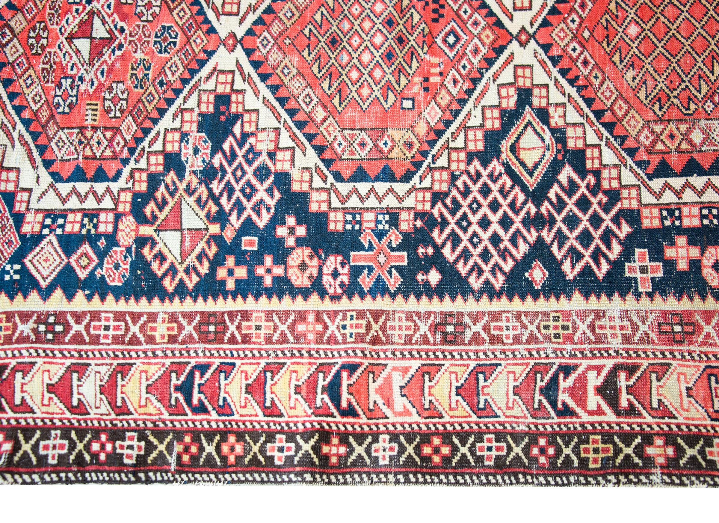 Perse Tapis persan Shriven du début du 20e siècle en vente