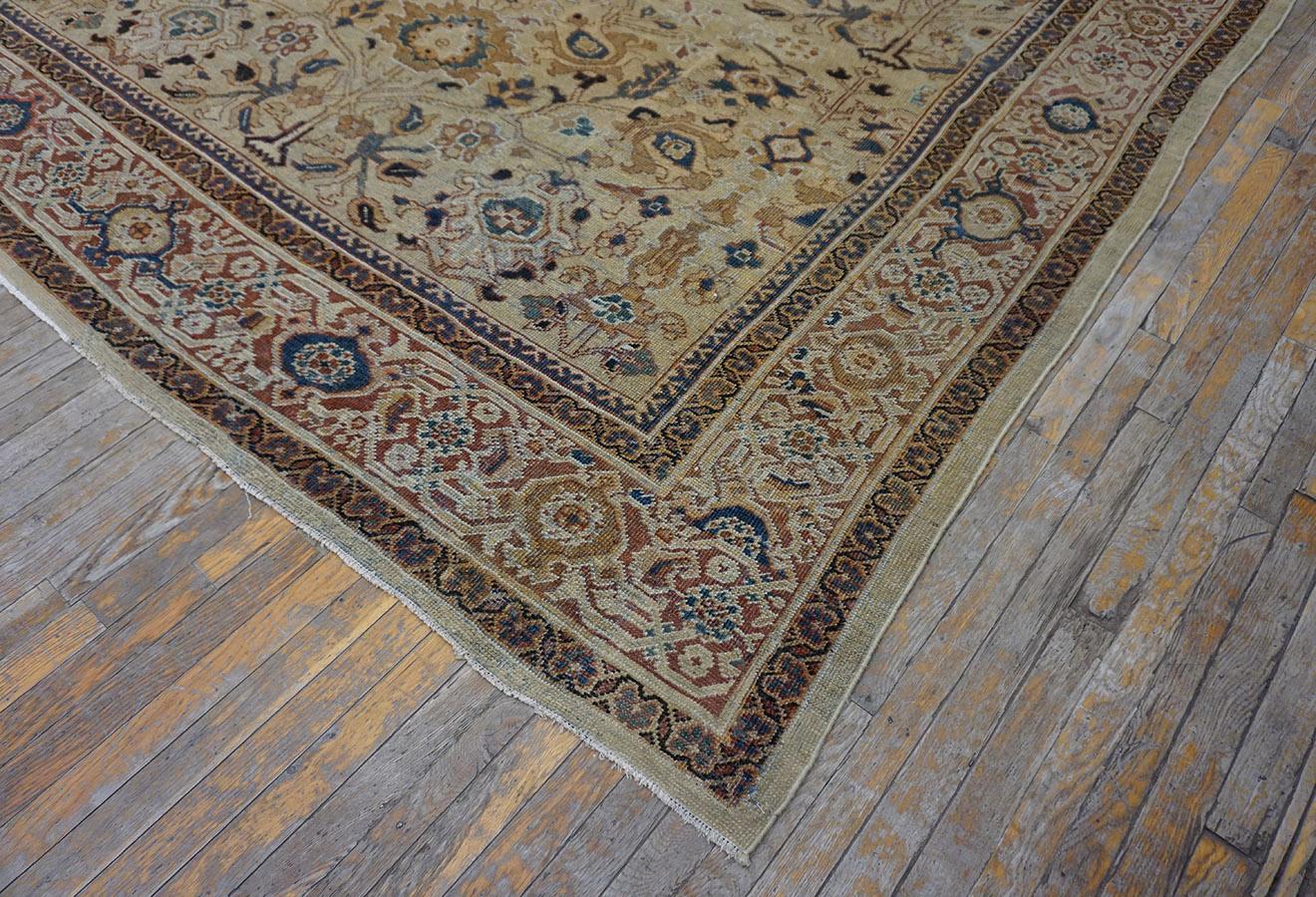 Early 20th Century Persian Sultanabad Carpet ( 8' 6'' x 12' - 260 x 365 cm ) For Sale 4