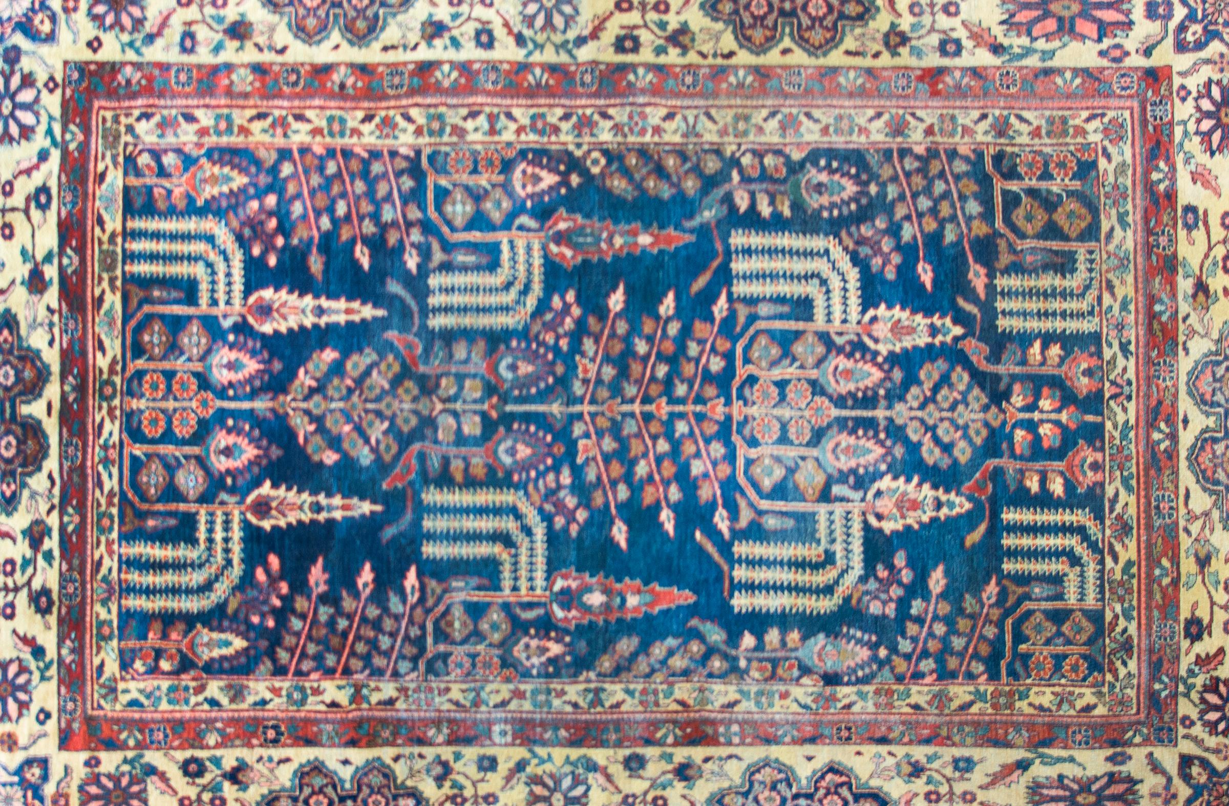 Hand-Knotted Early 20th Century Persian Sultanabad For Sale