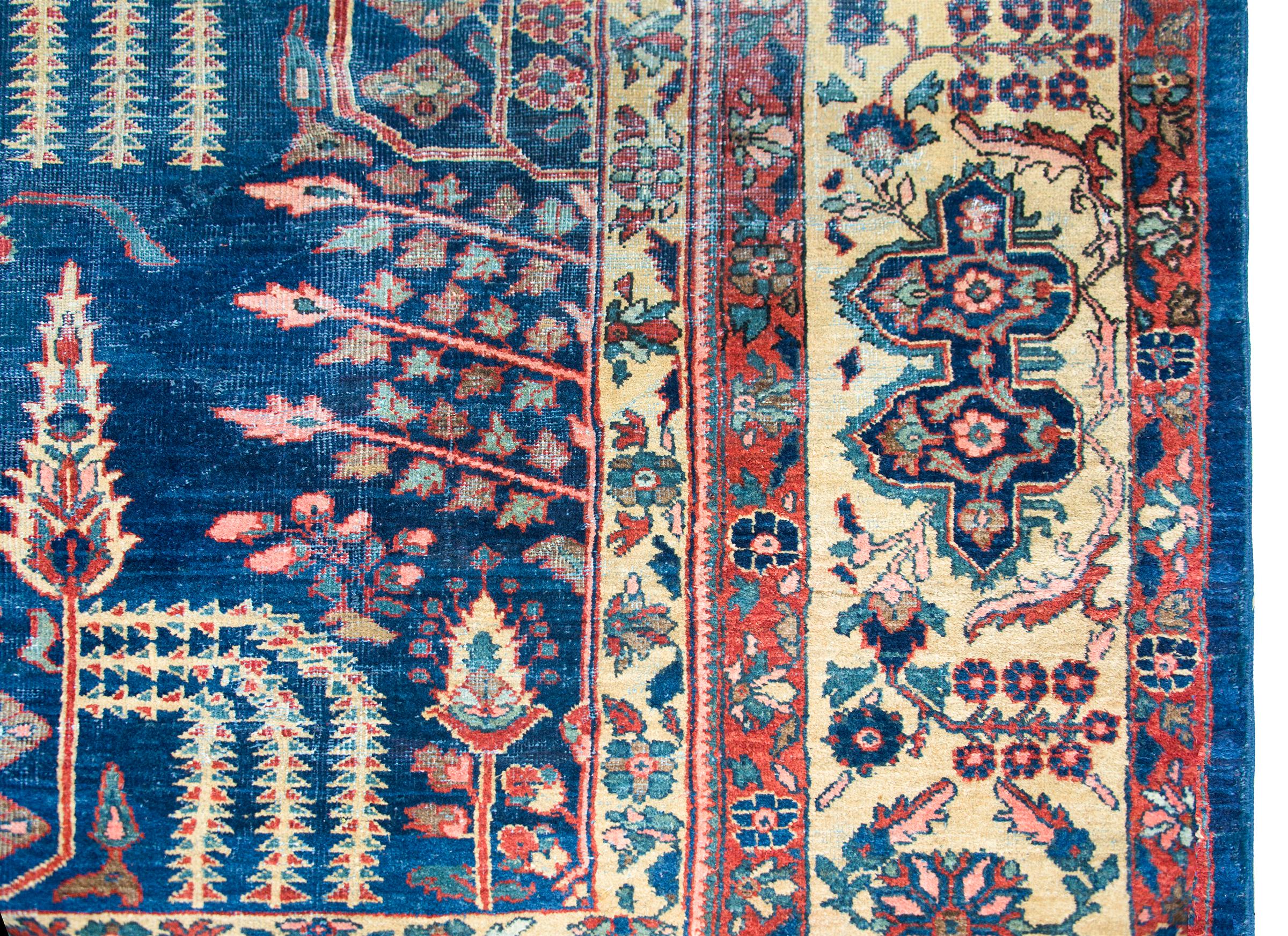Wool Early 20th Century Persian Sultanabad For Sale