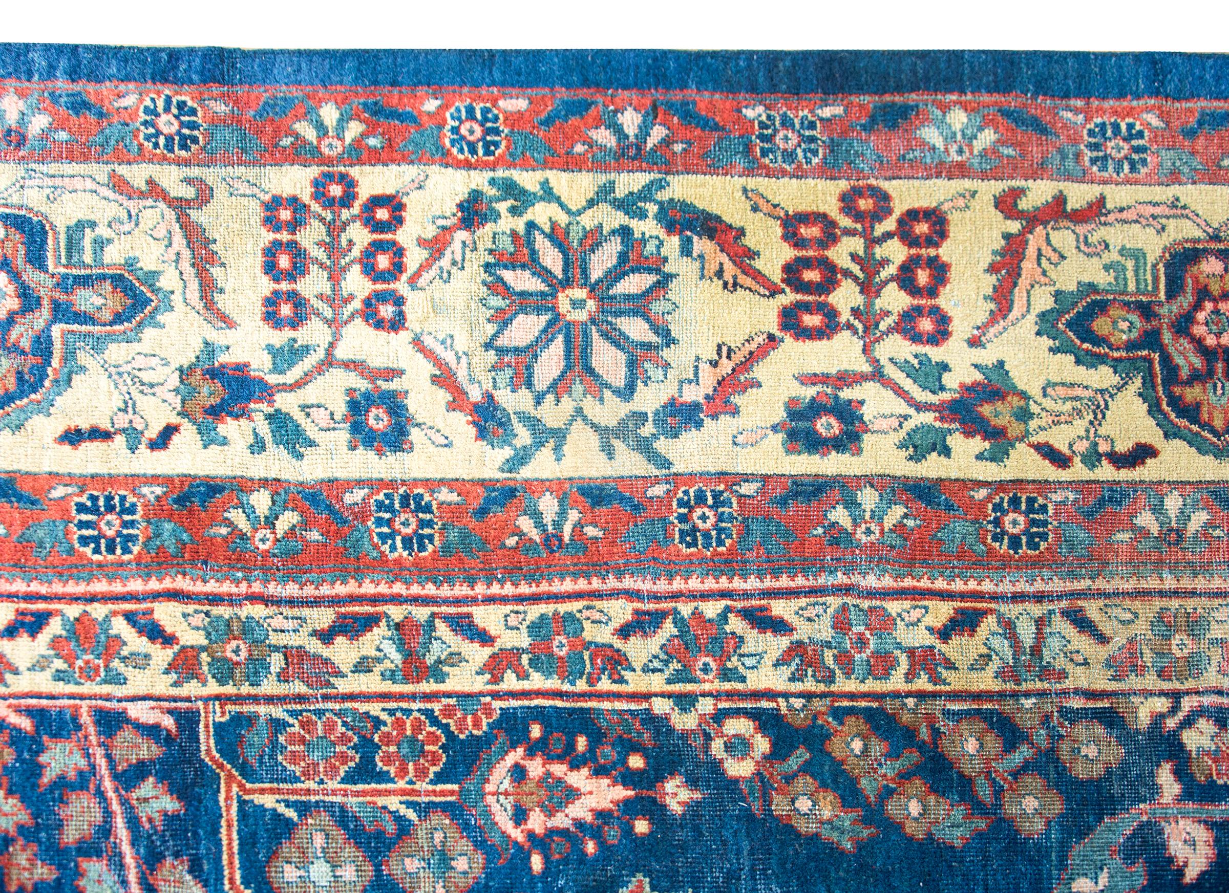 Early 20th Century Persian Sultanabad For Sale 2