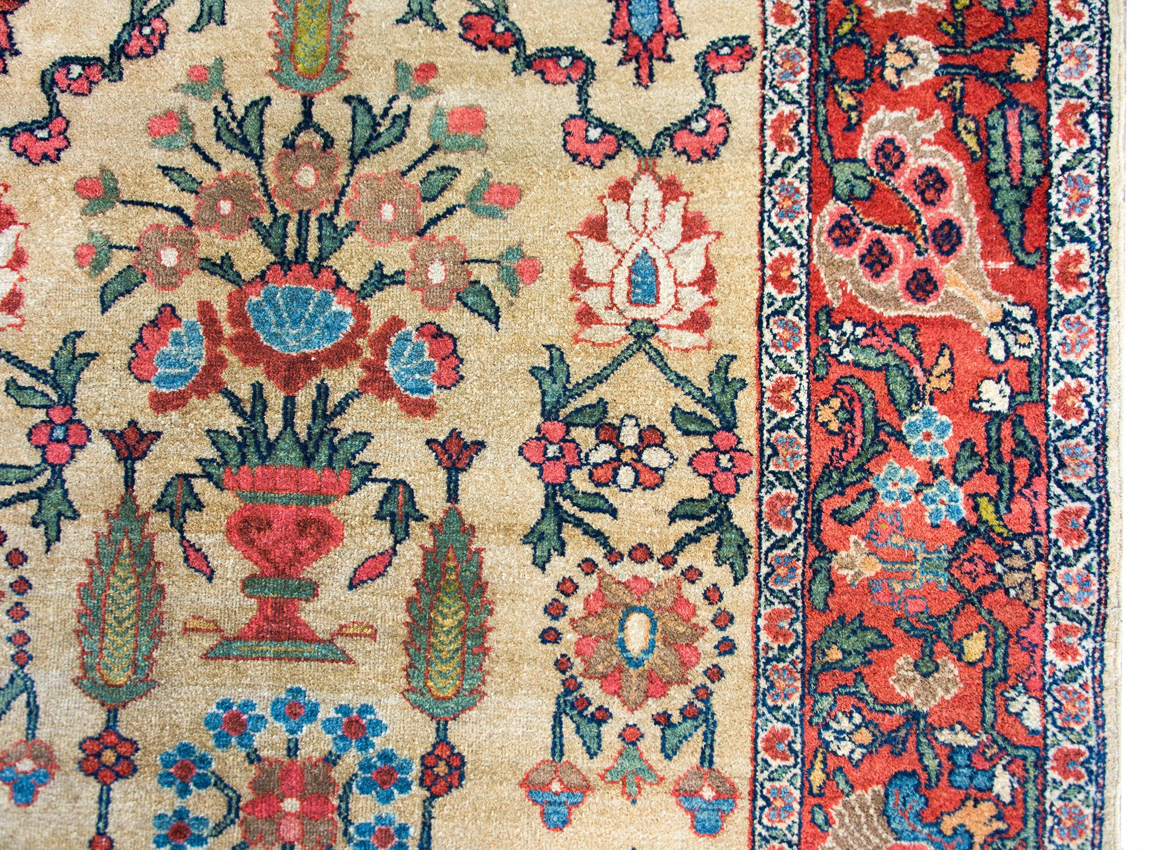 Wool Early 20th Century Persian Sultanabad Rug For Sale