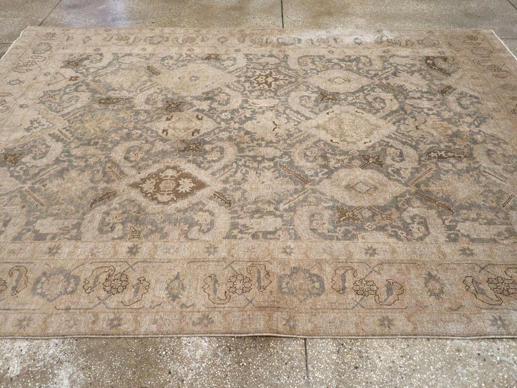 Early 20th Century Persian Tabriz Accent Carpet In Excellent Condition For Sale In New York, NY