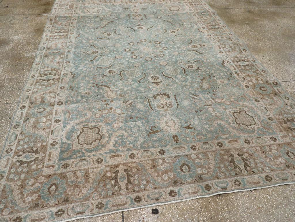 Early 20th Century Persian Tabriz Accent Carpet For Sale 1