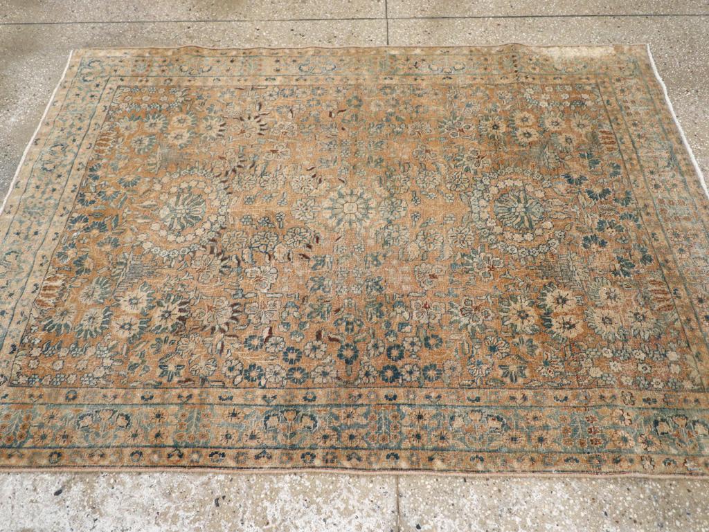 Alfombra de acento persa Tabriz de principios del siglo XX Anudado a mano en venta