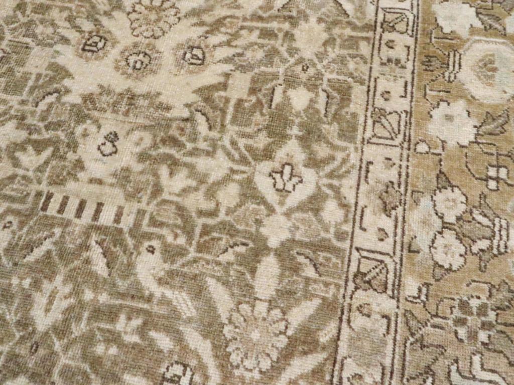 Annodato a mano Tappeto da salotto persiano Tabriz dei primi del Novecento in vendita