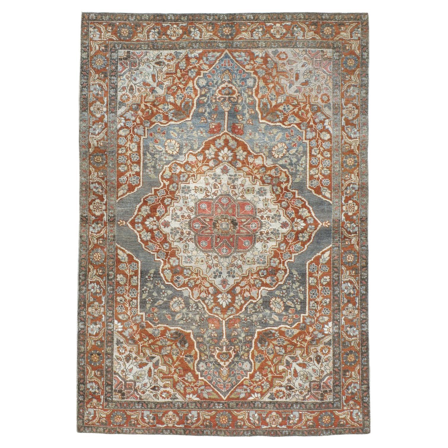 Tappeto da salotto persiano Tabriz dei primi del Novecento in vendita