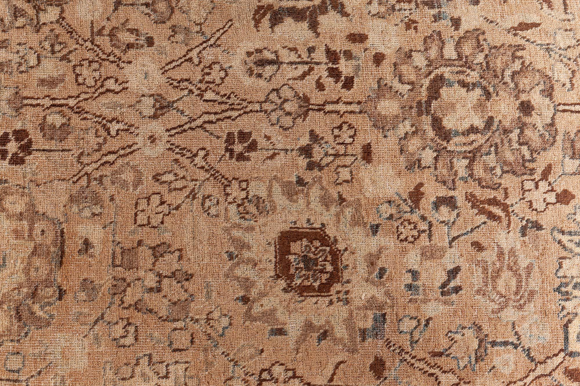 Tapis persan Tabriz du début du 20ème siècle Doris Leslie Blau Bon état - En vente à New York, NY