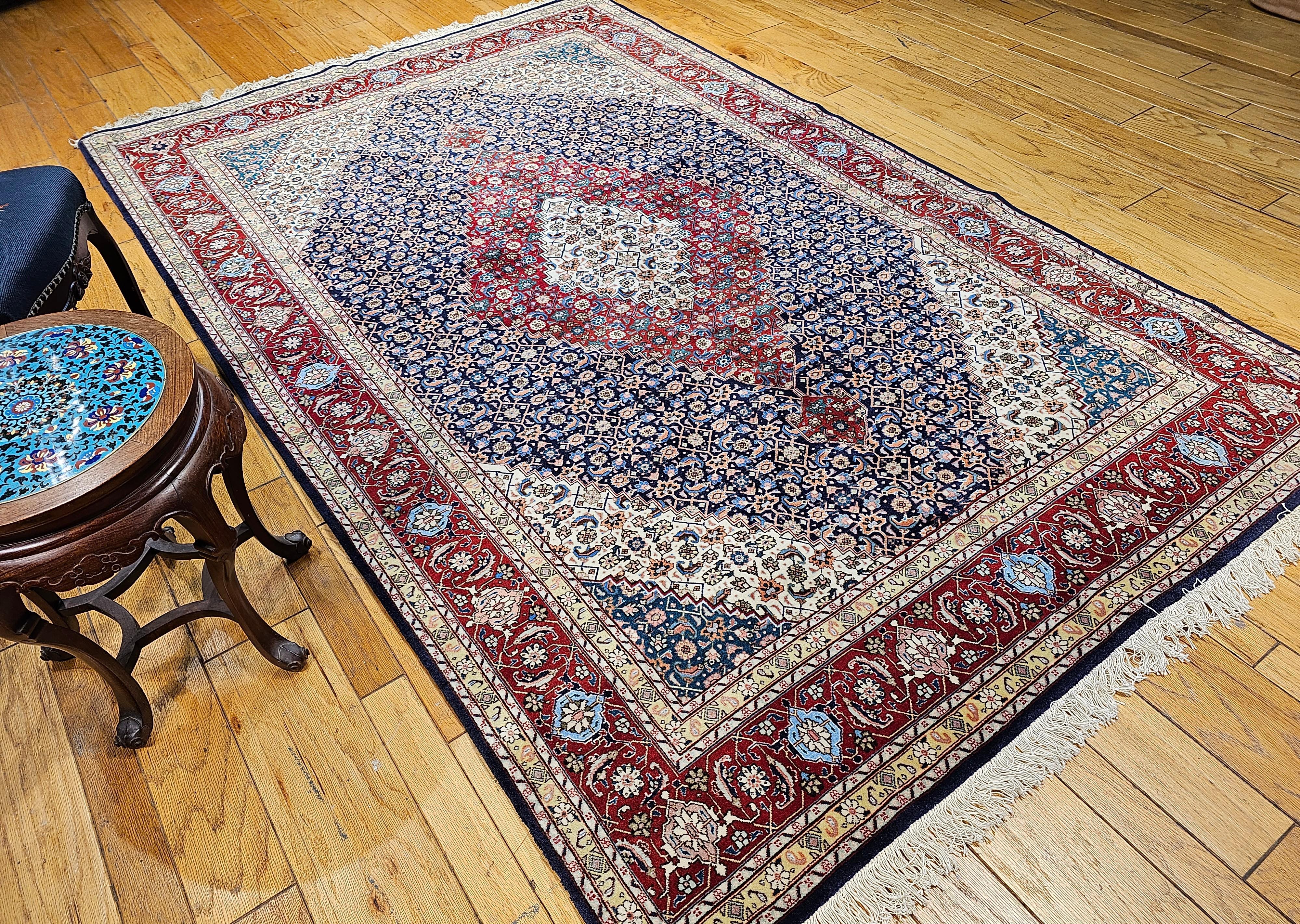 Tappeto Tabriz Mahi persiano dei primi del Novecento con motivi geometrici in vendita 9