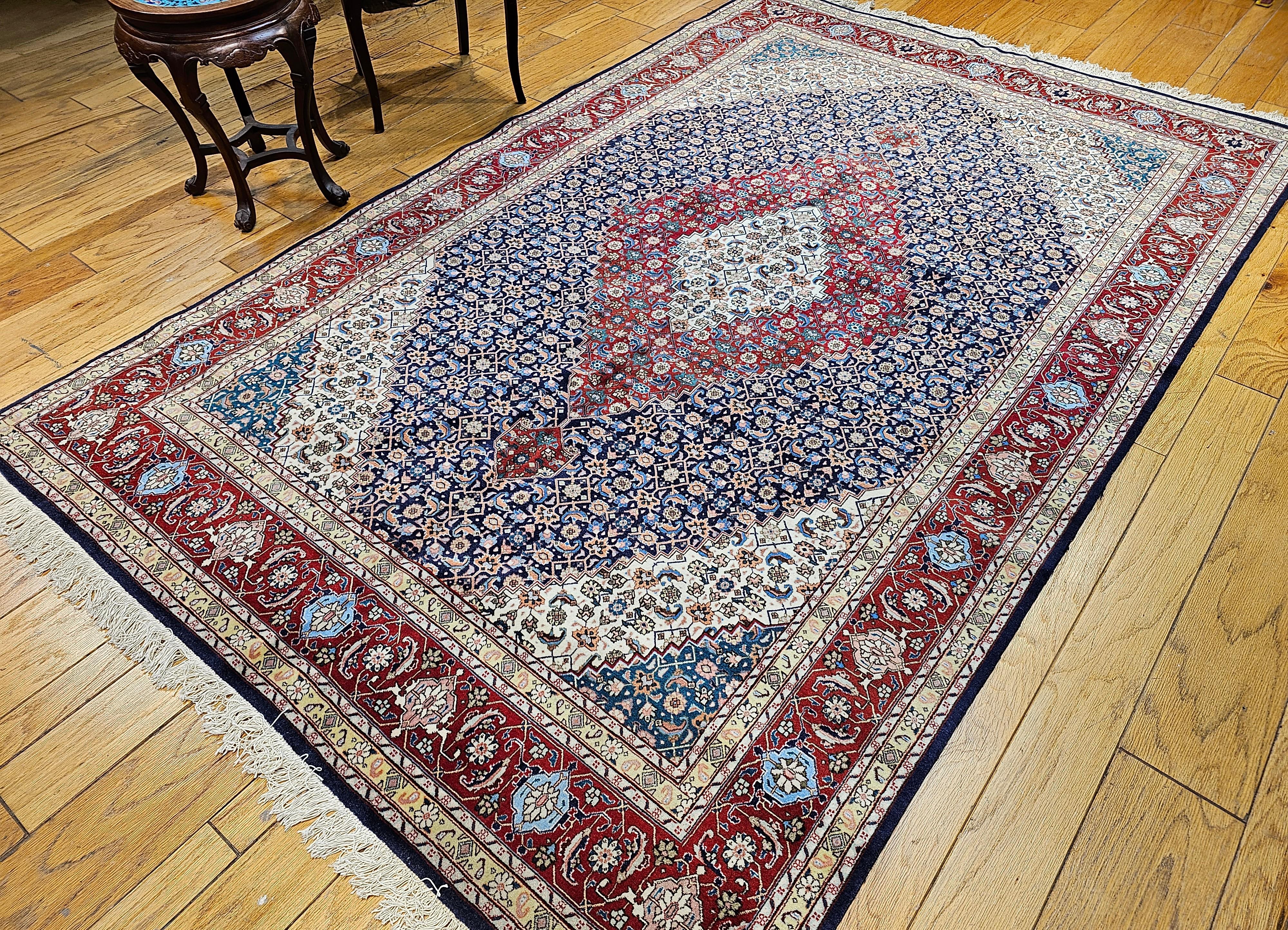 Tappeto Tabriz Mahi persiano dei primi del Novecento con motivi geometrici in vendita 11
