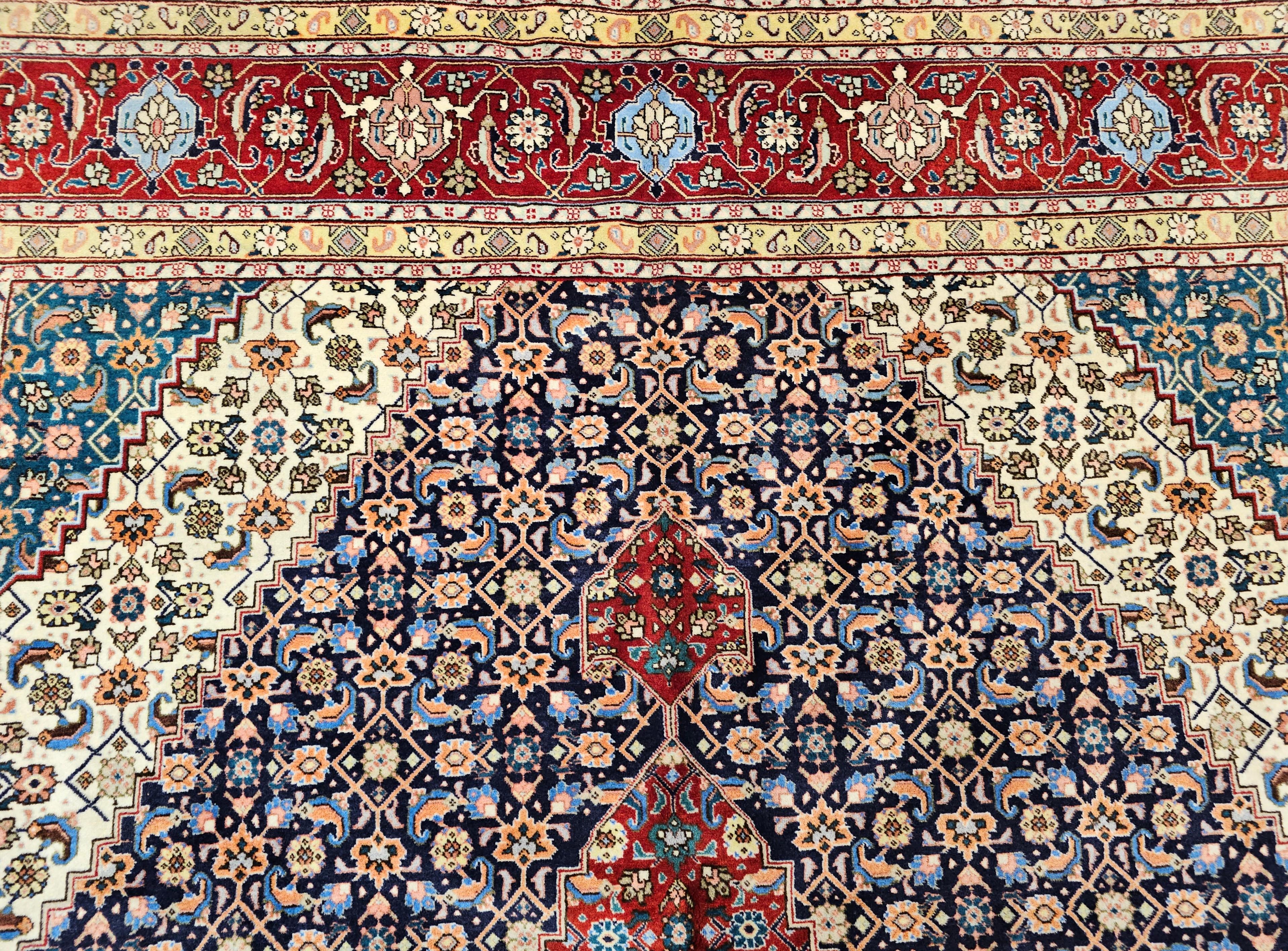 Tappeto Tabriz Mahi persiano dei primi del Novecento con motivi geometrici in vendita 1