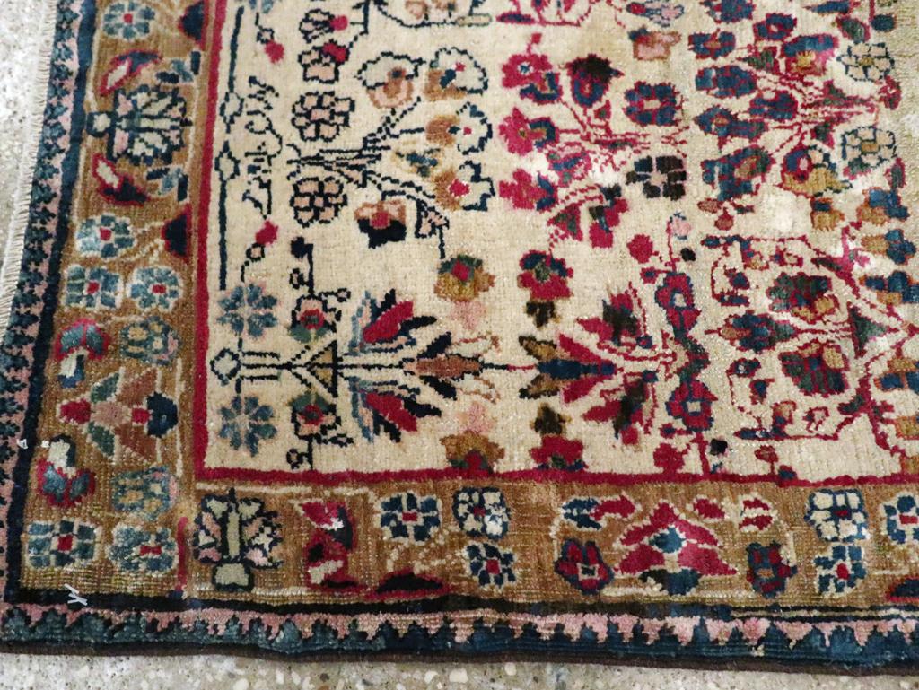 Tappeto pittorico persiano Tabriz dei primi del Novecento In condizioni ottime in vendita a New York, NY