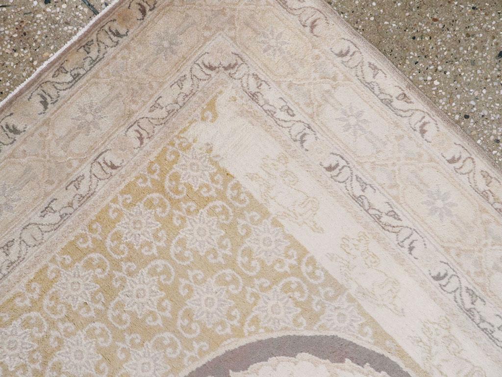 Tapis pictural persan Tabriz du début du 20e siècle Excellent état - En vente à New York, NY