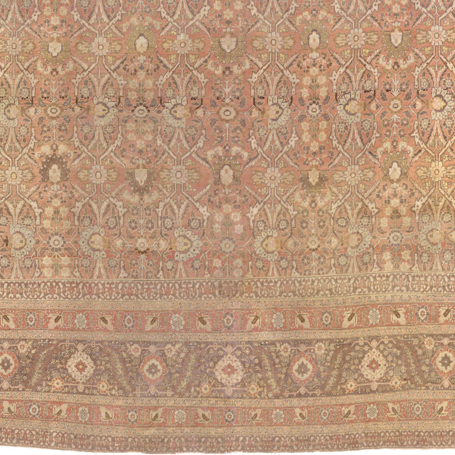 Early 20th Century Persian Tabriz Rug In Good Condition In New York, NY