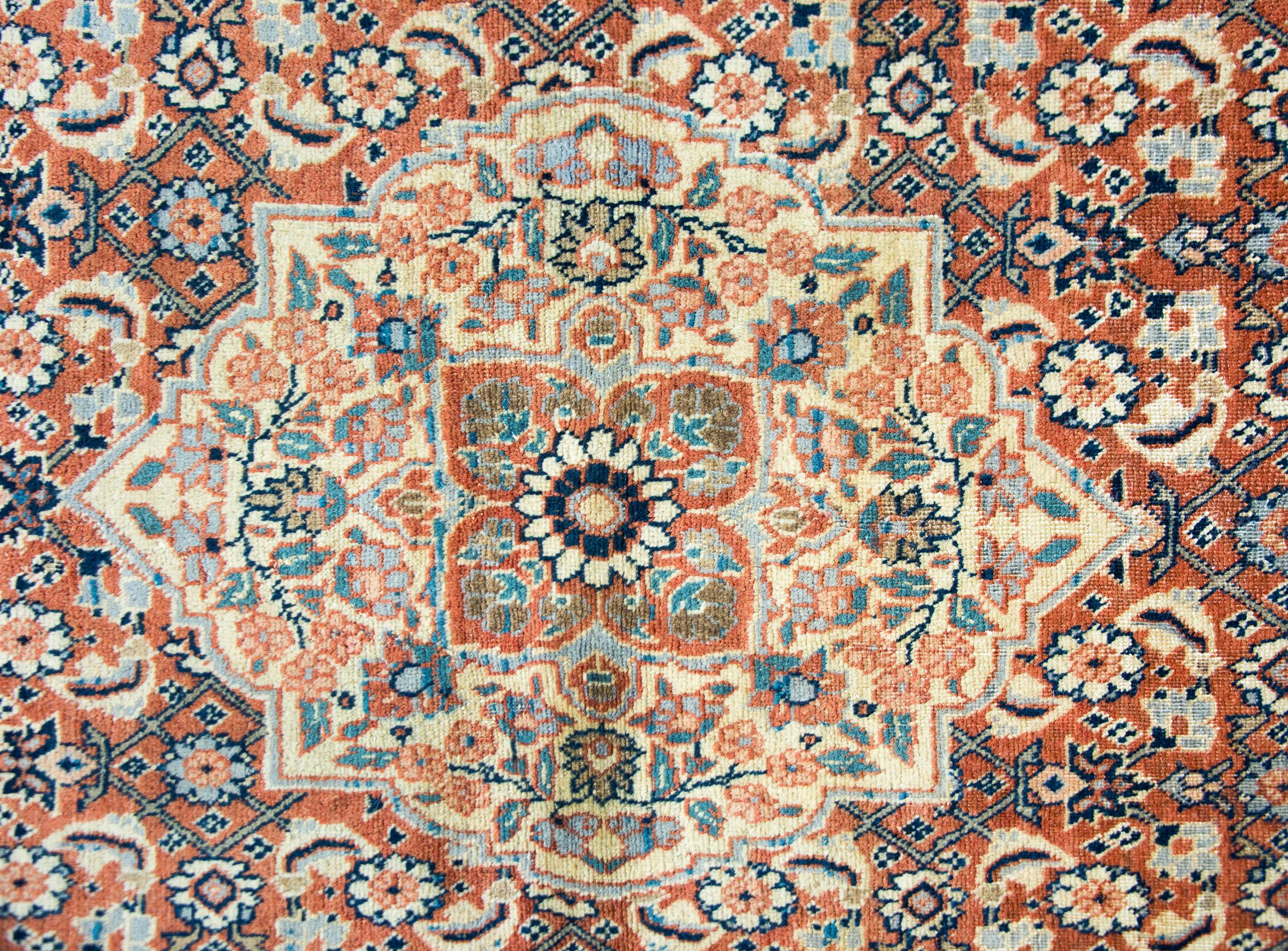 Early 20th Century Persian Tabriz Rug For Sale 1