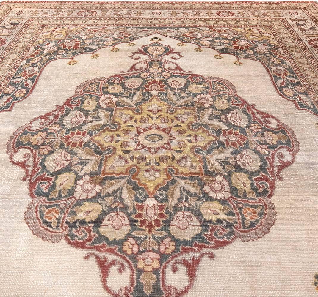 Hand-Woven Early 20th Century Persian Tabriz Handmade Wool Rug For Sale