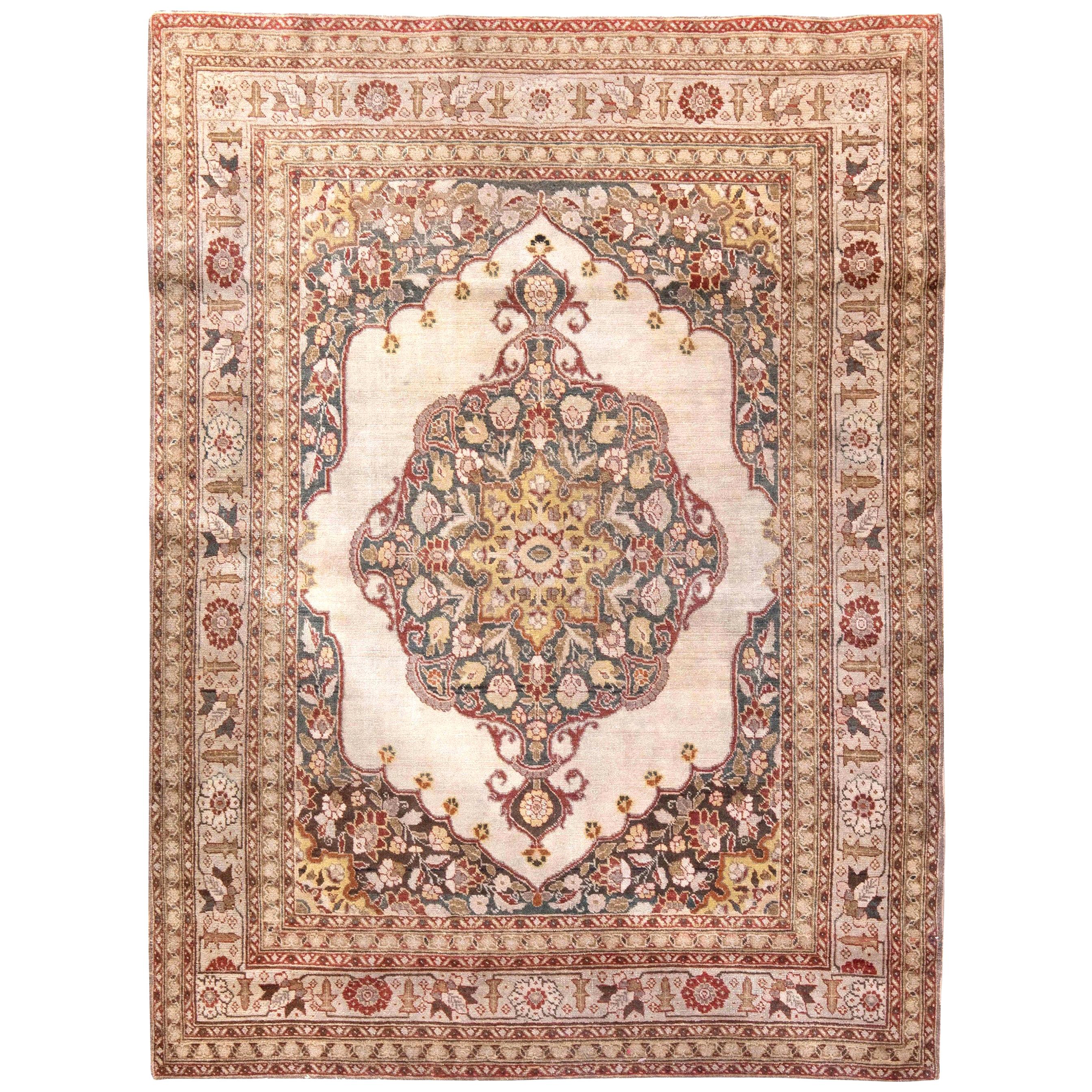 Early 20th Century Persian Tabriz Handmade Wool Rug For Sale