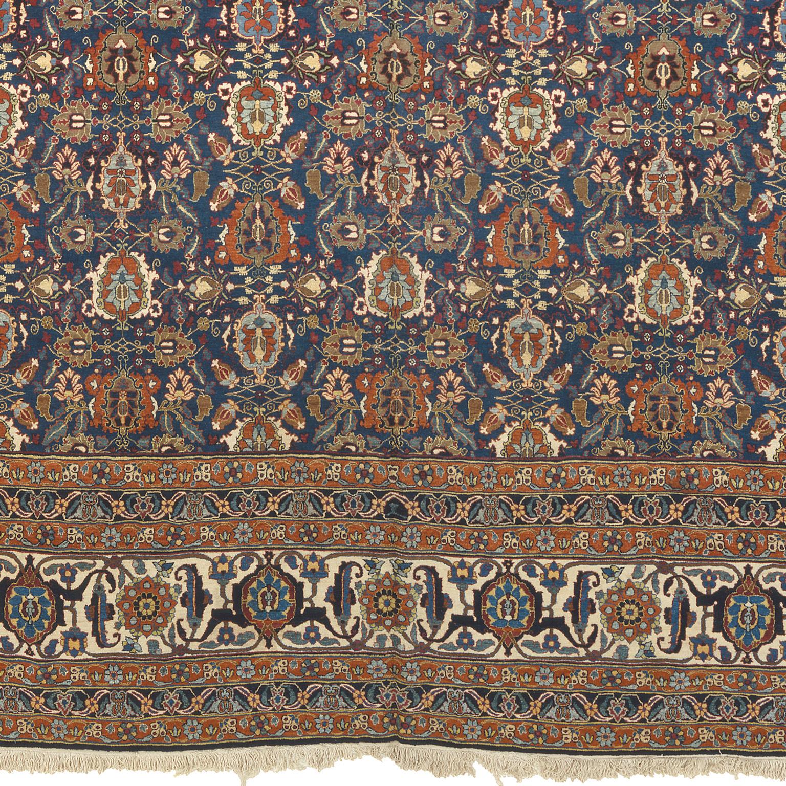 Early 20th Century Persian Tehran Rug In Good Condition For Sale In New York, NY