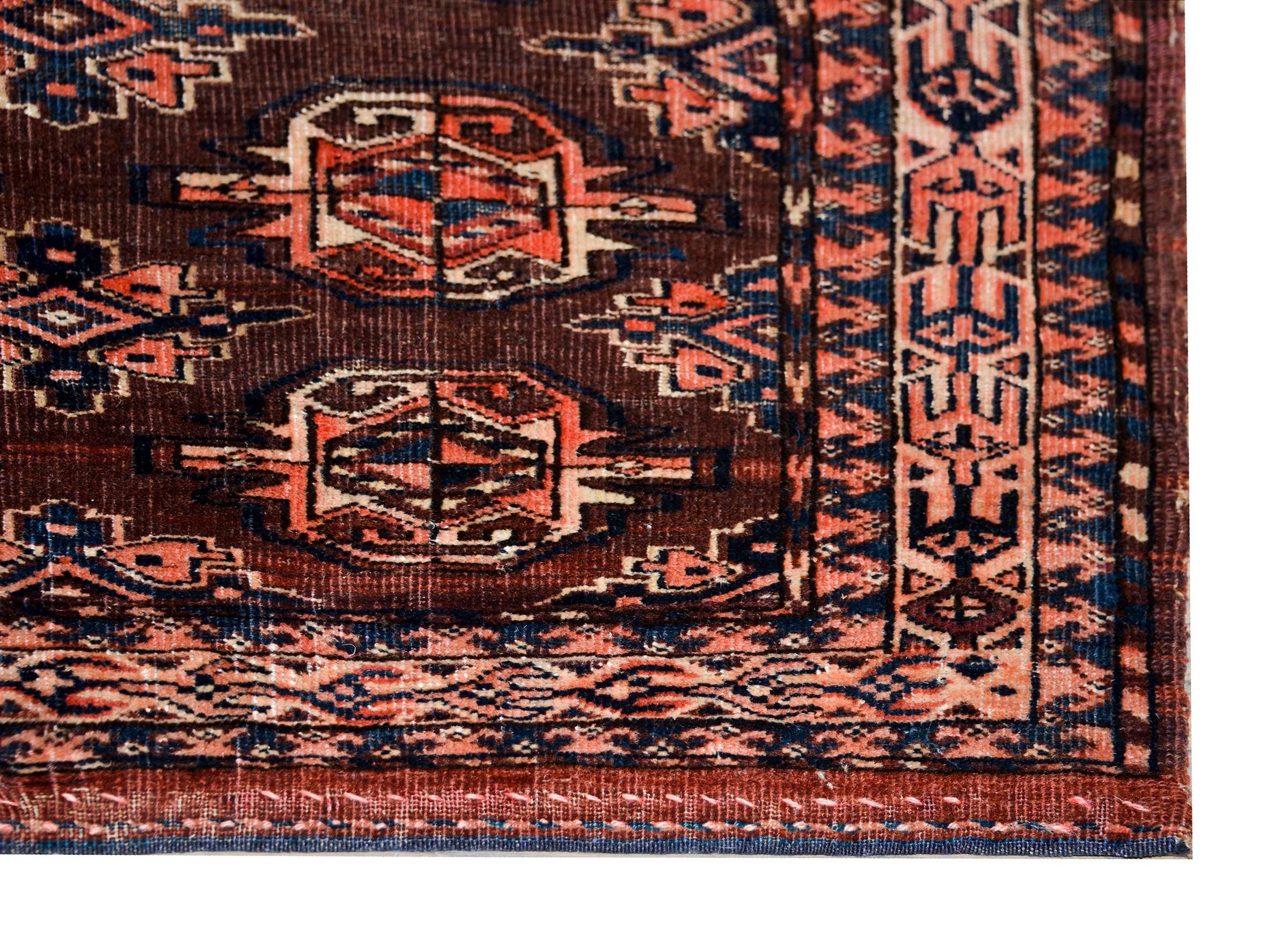 Early 20th Century Persian Teke Rug For Sale 3
