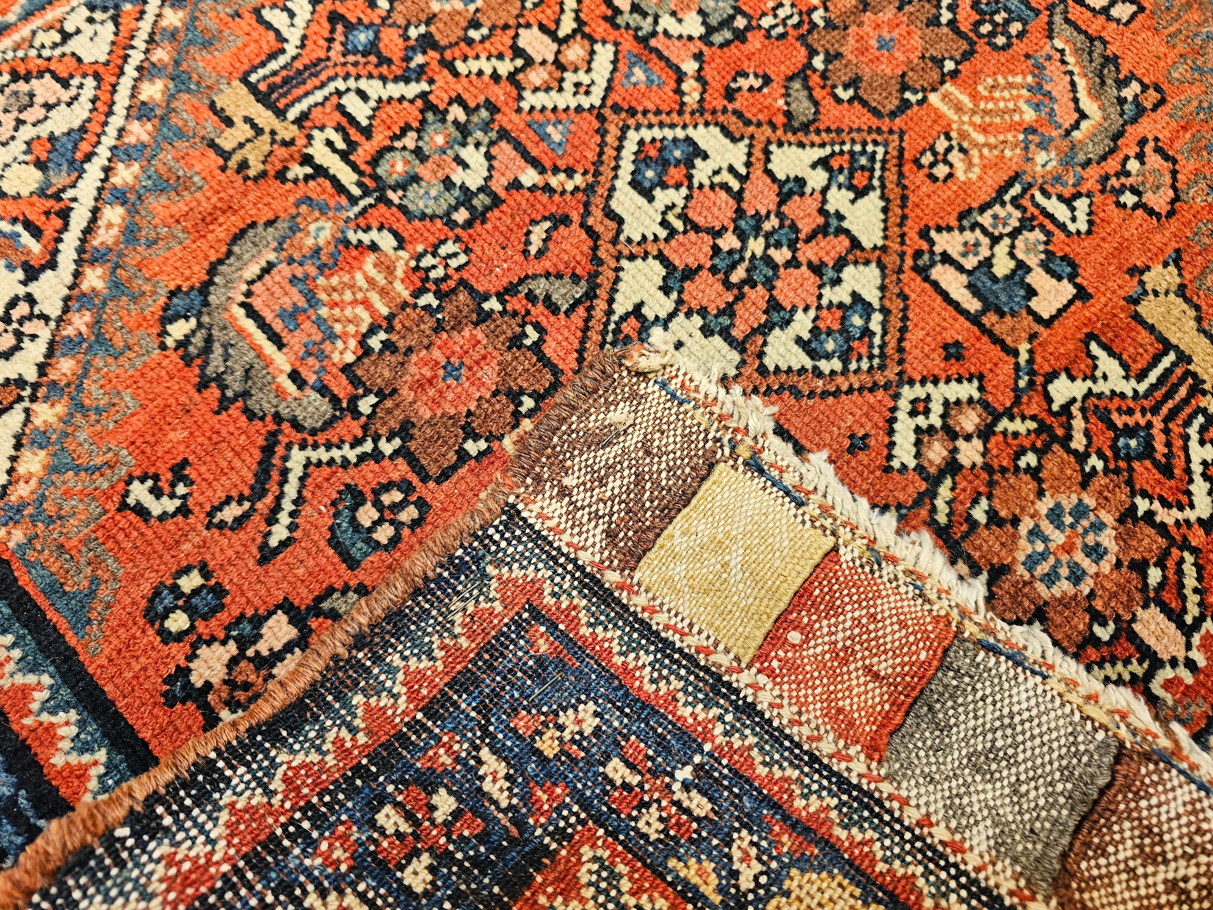 Bagface Malayer tribale persiano dell'inizio del XX secolo usato come arte da parete nomade in vendita 4