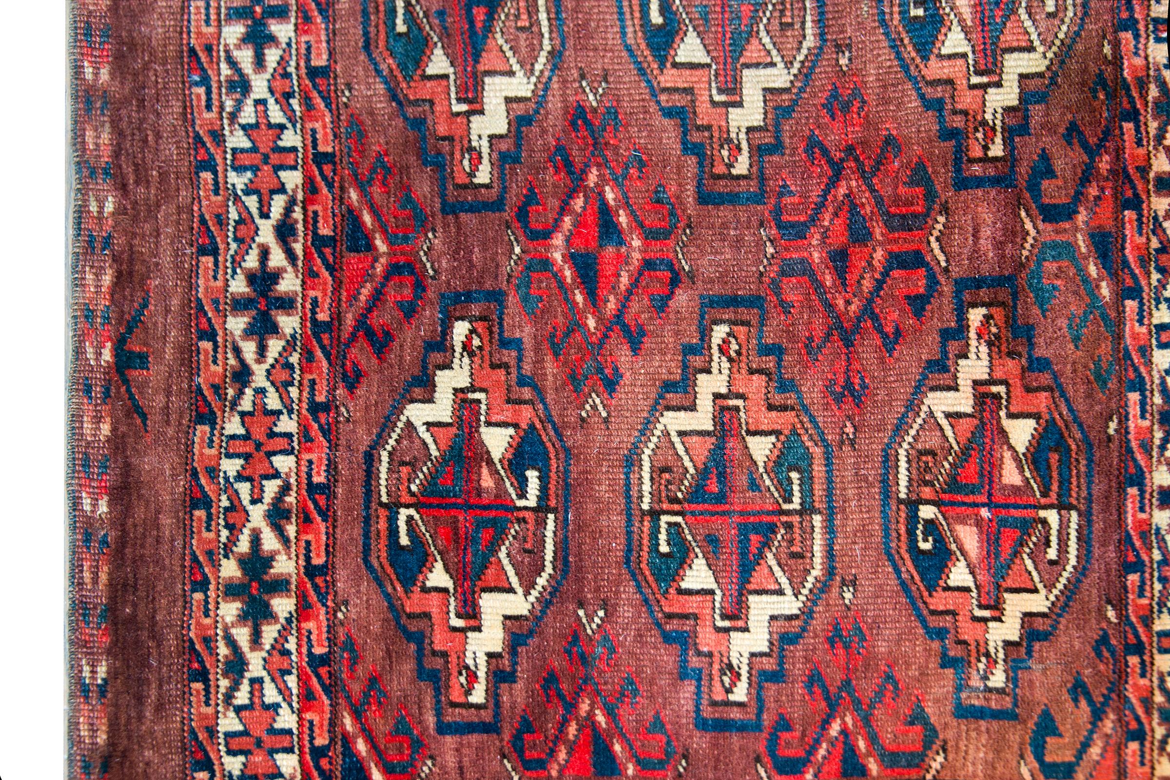Tappeto persiano Turkman dei primi del Novecento In condizioni buone in vendita a Chicago, IL