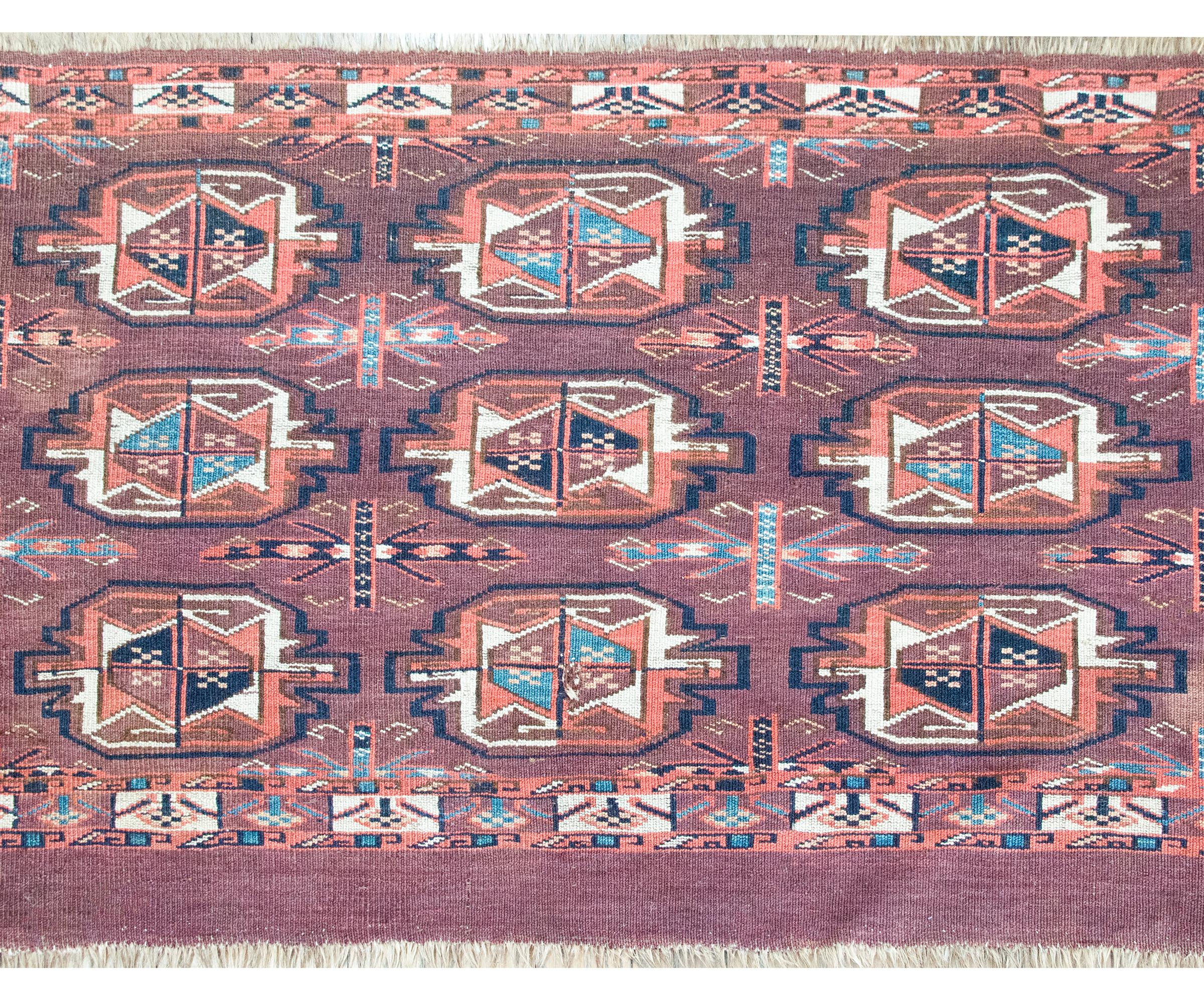 Tribal Tapis persan Yamout du début du 20e siècle en vente