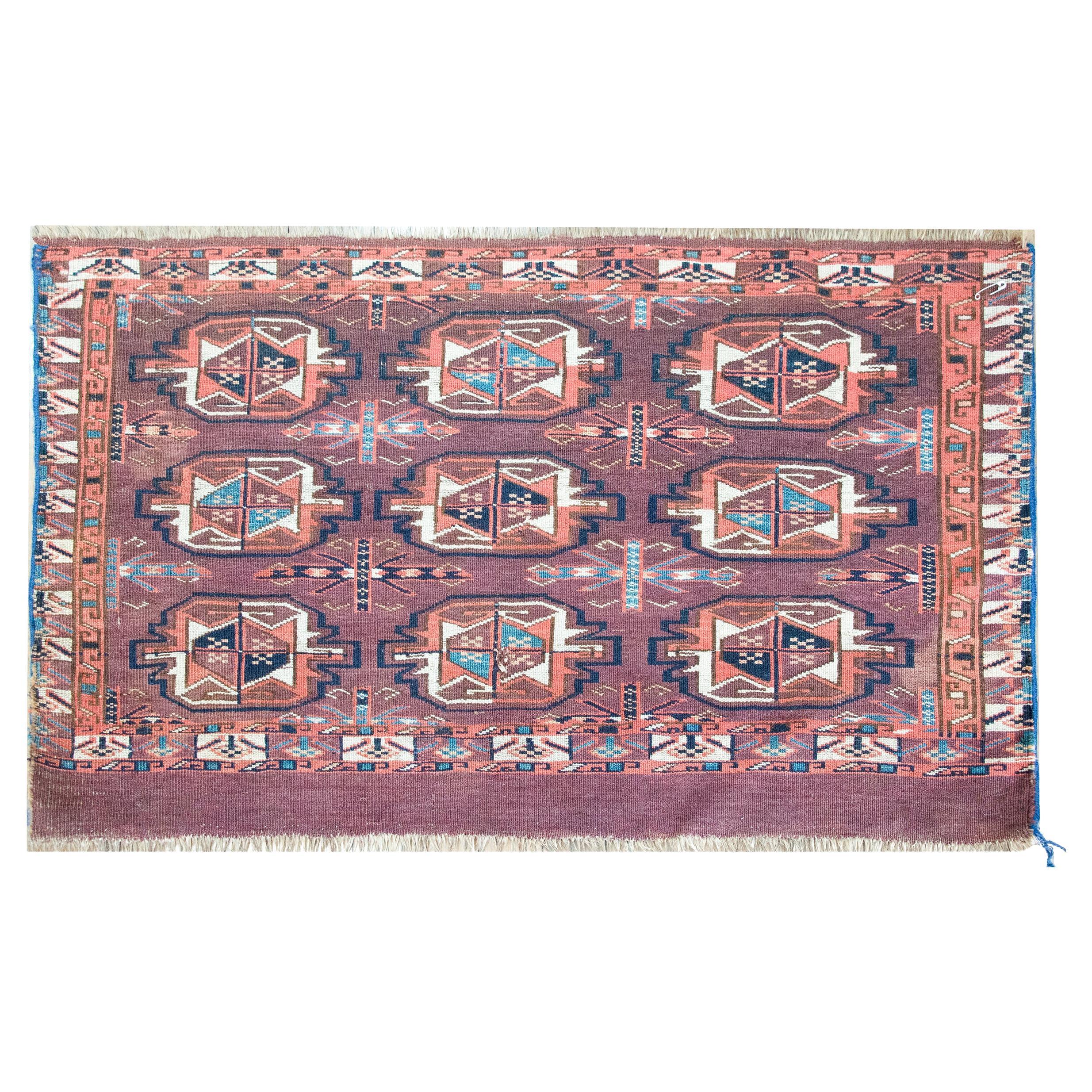 Tapis persan Yamout du début du 20e siècle en vente