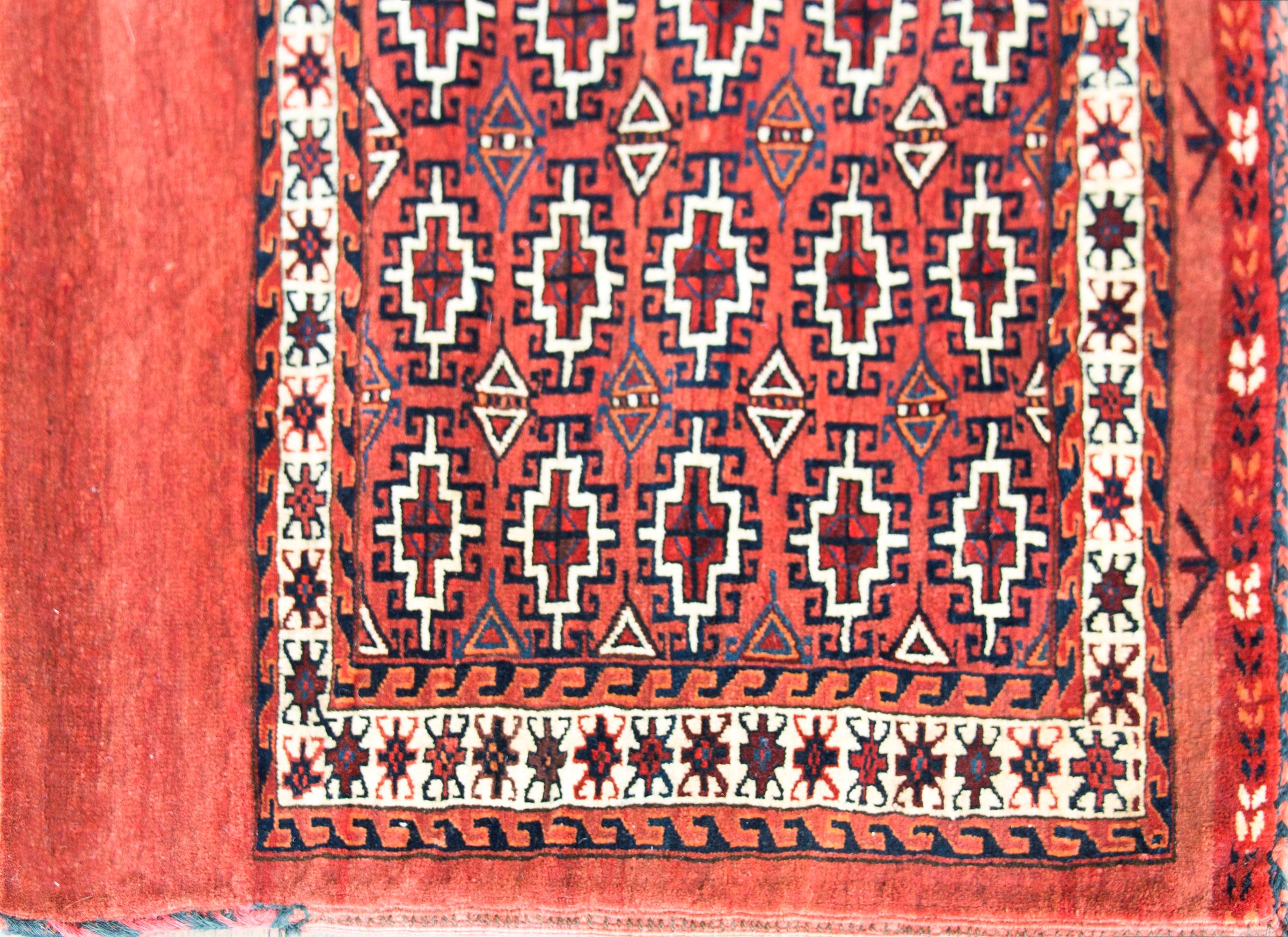 Early 20th Century Persian Yamut Bag Face Rug For Sale 4