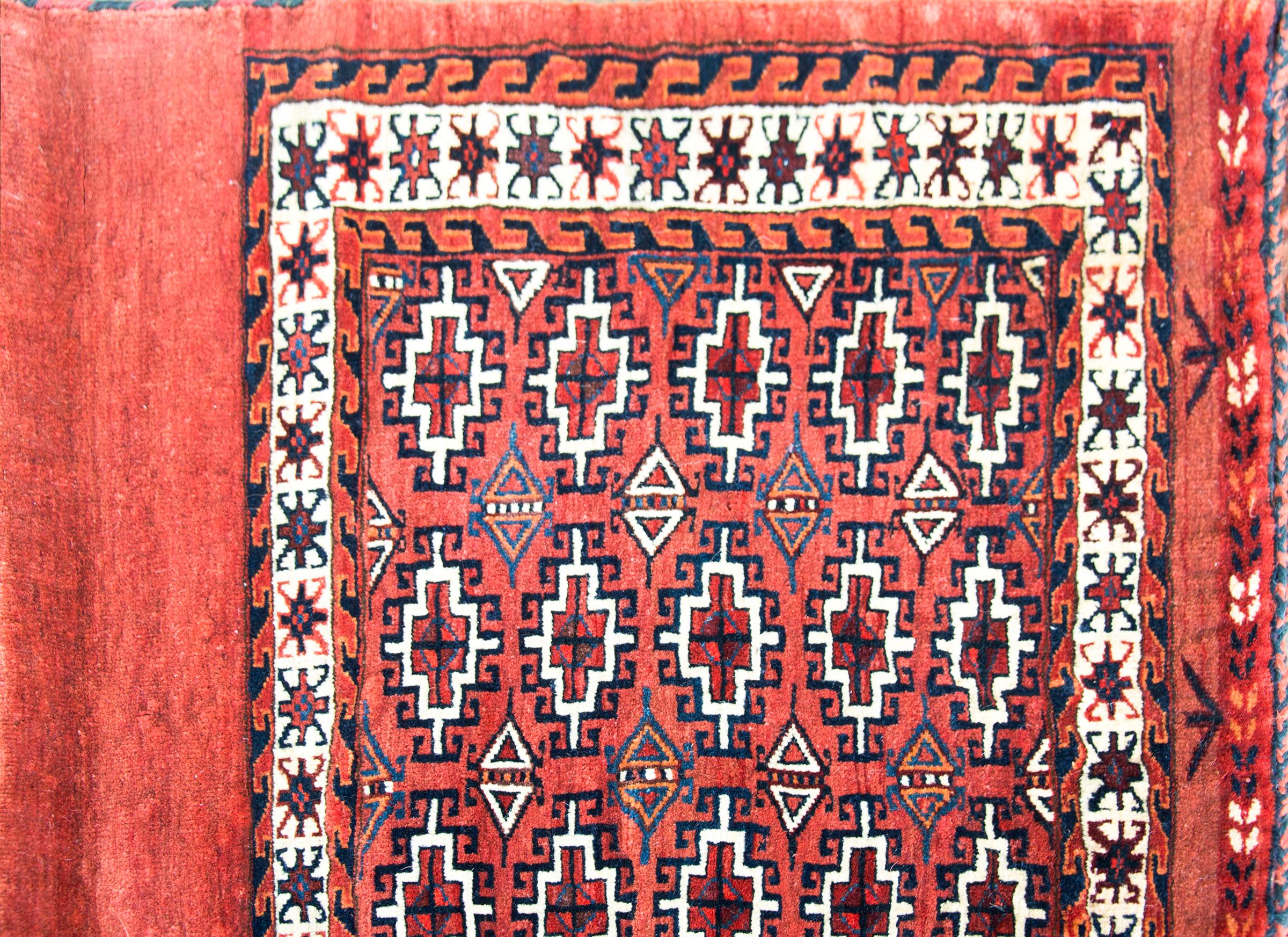 Frühes 20. Jahrhundert Persischer Yamut Sackgesicht-Teppich (Wolle) im Angebot