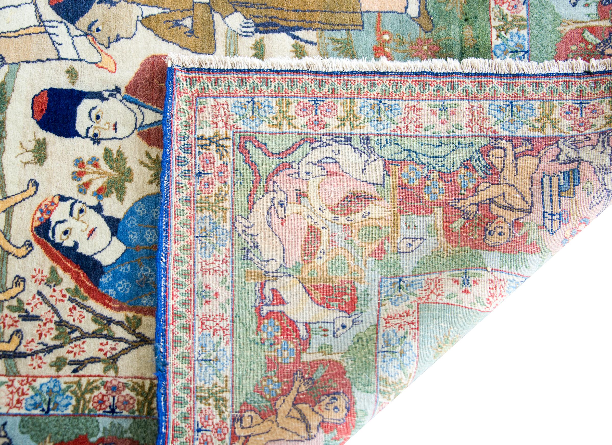 Early 20th Century Pictorial Isfahan Rug For Sale 5