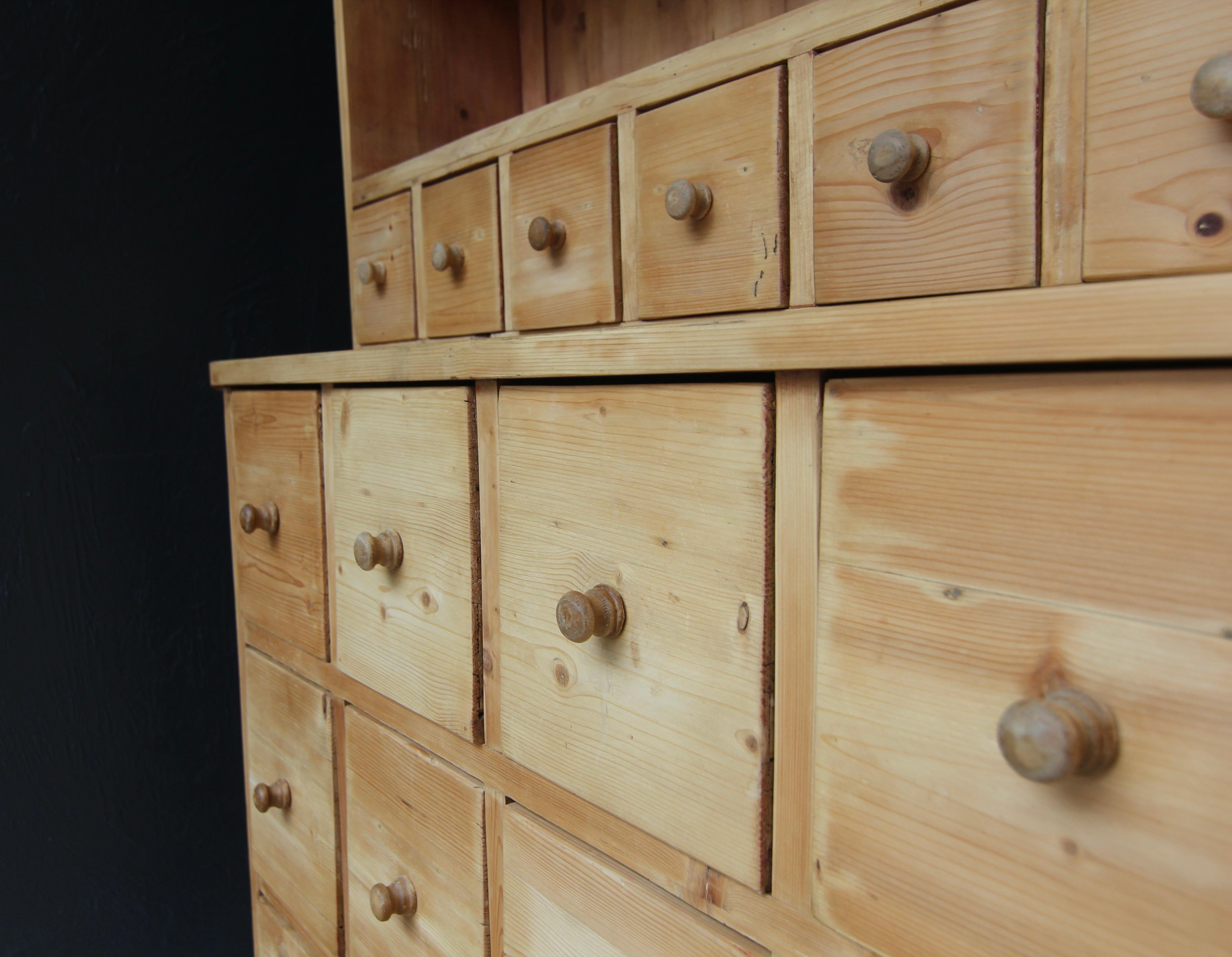 Early 20th Century Pine Apothecary Cabinet For Sale 9