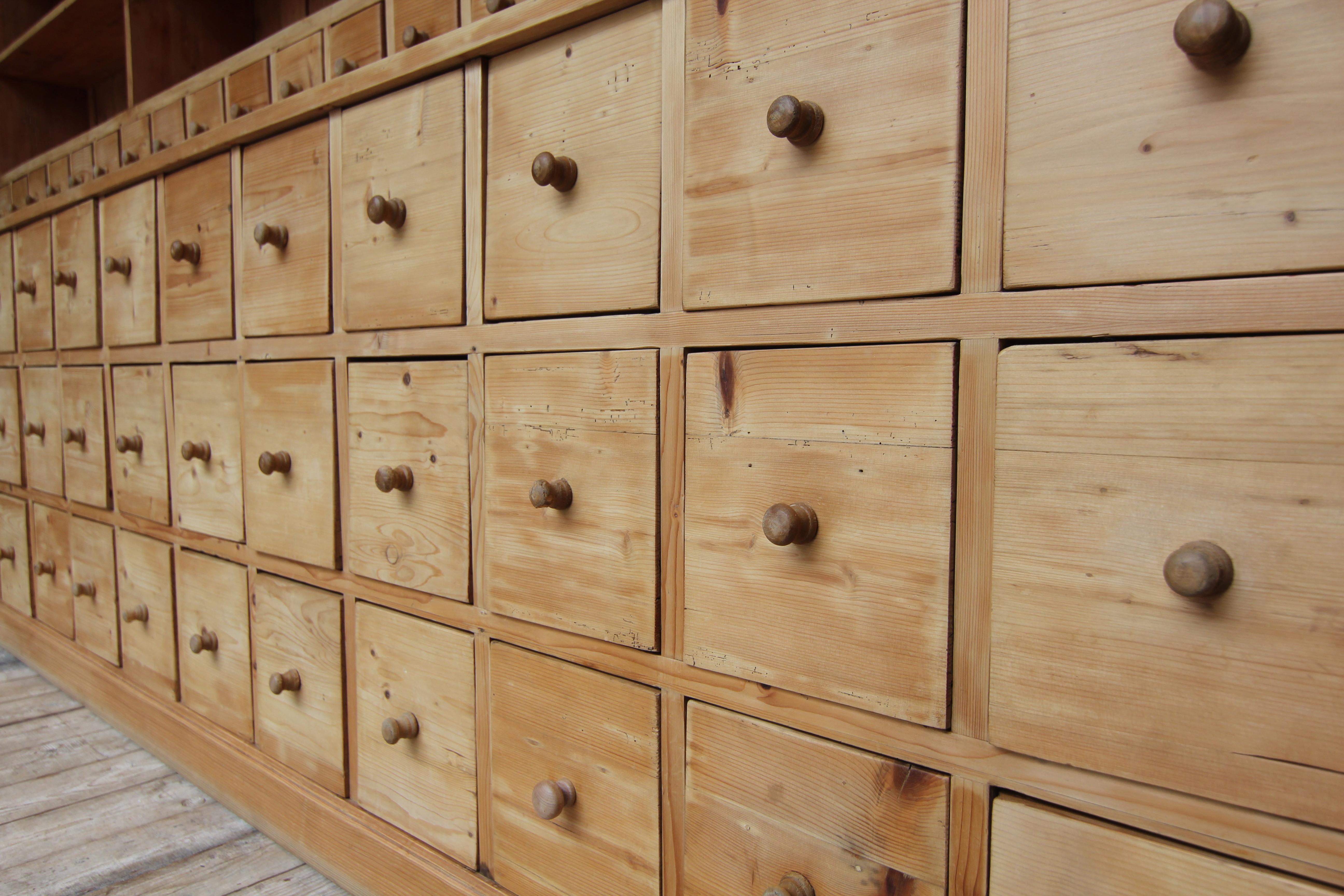 Early 20th Century Pine Apothecary Cabinet For Sale 11
