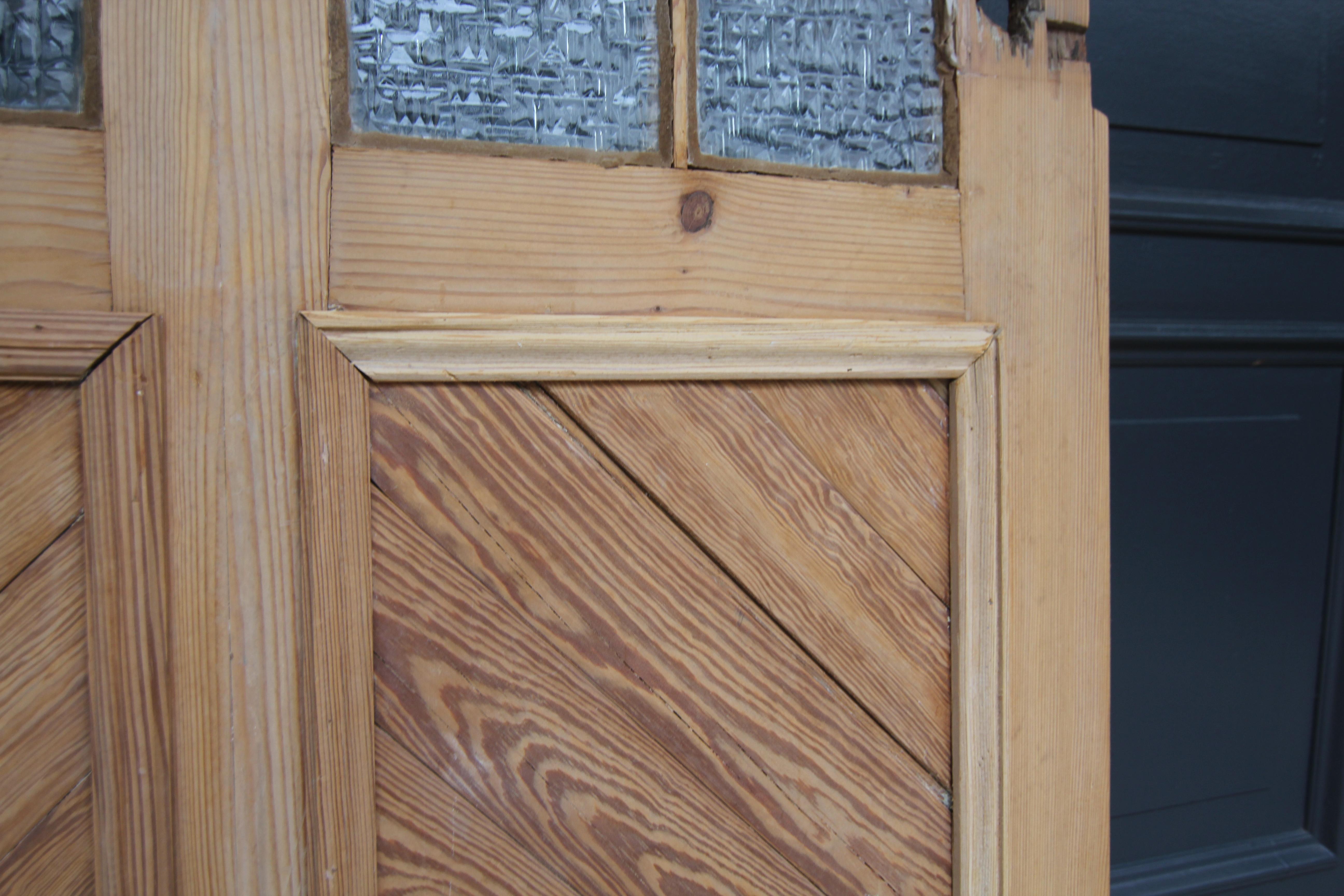Early 20th Century Pine Door with Glass For Sale 11