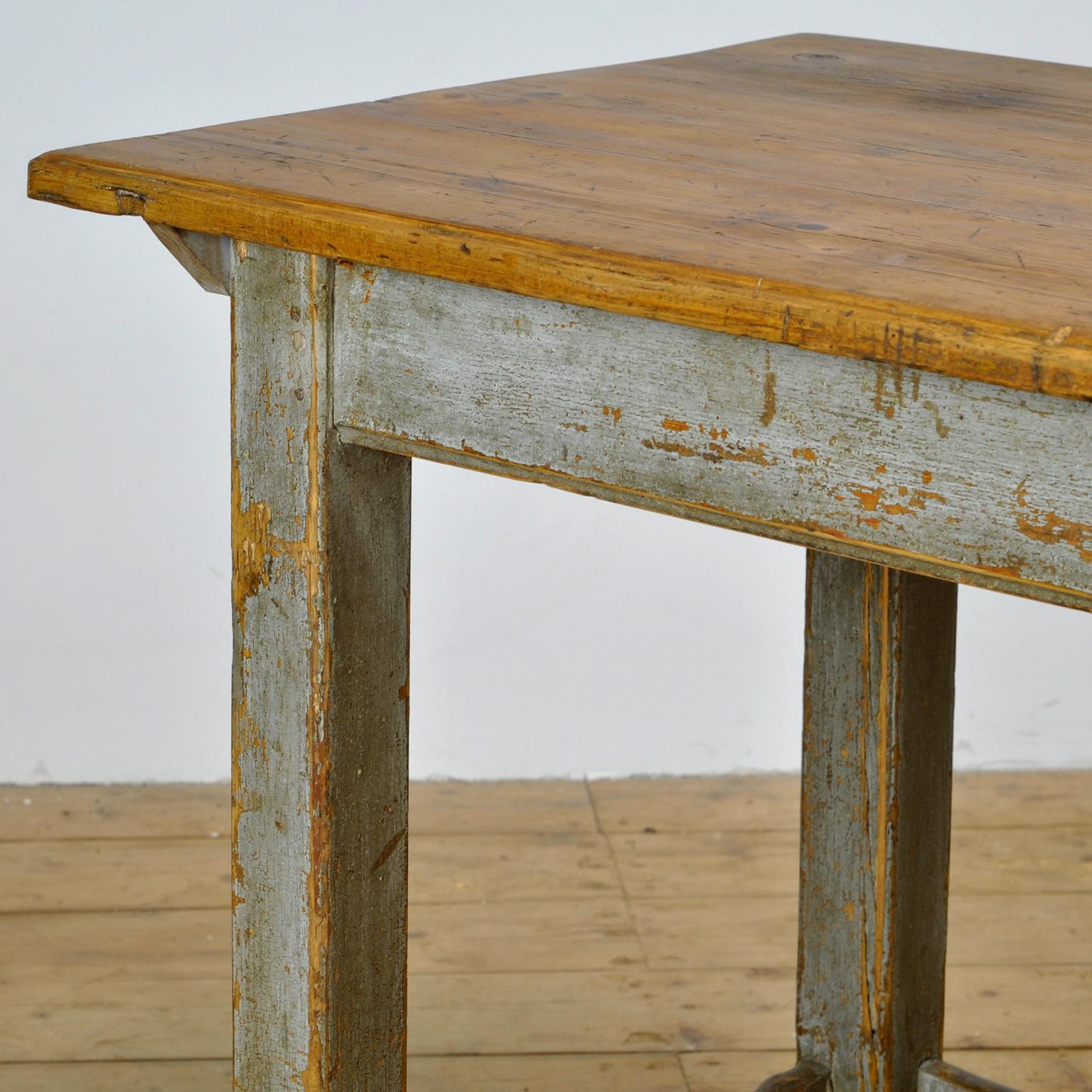 Early 20th Century Pine Prep Table 4