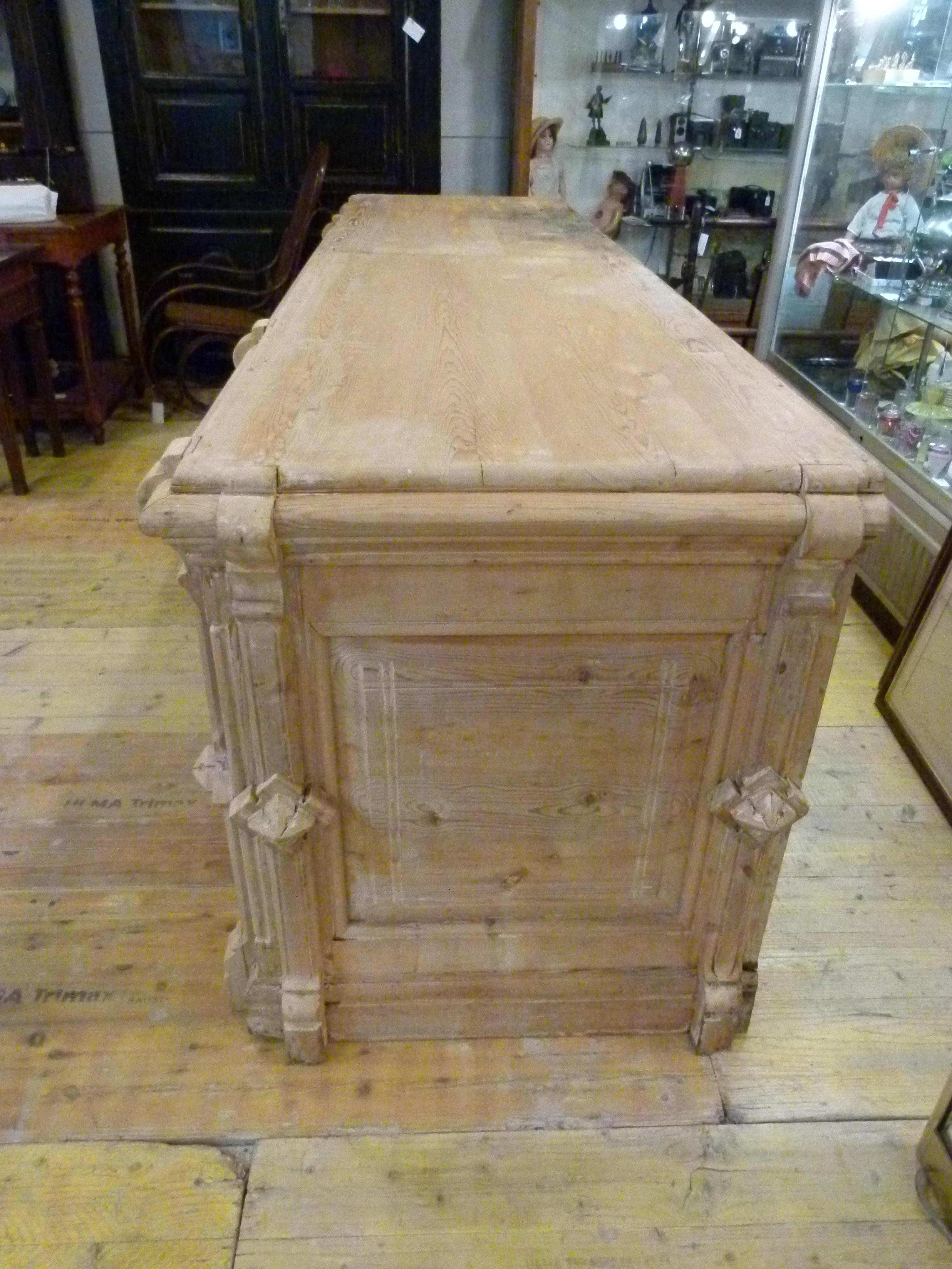 Early 20th Century Pine Wood Spanish Cabinet 1