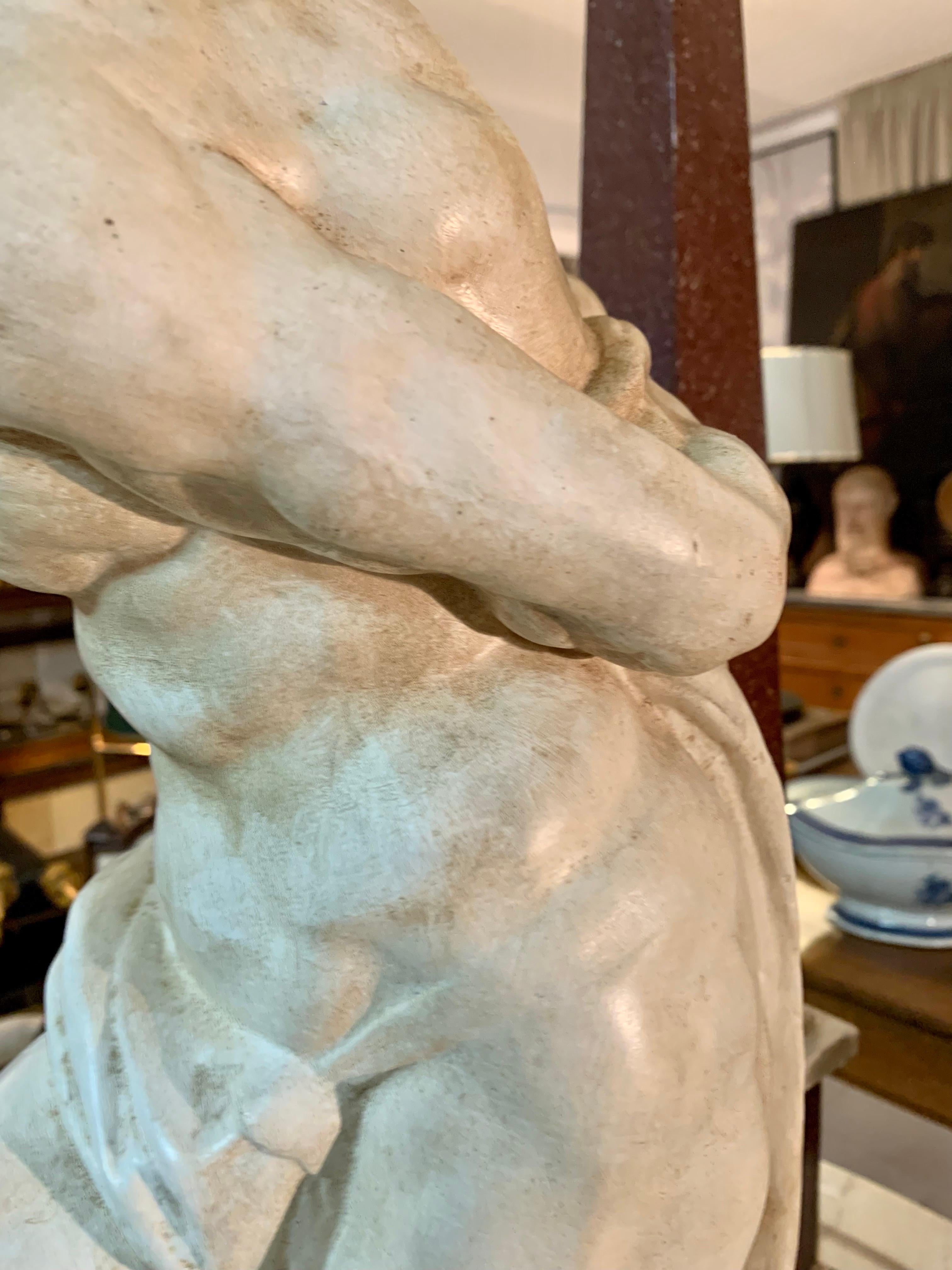 Anfang des 20. Jahrhunderts  Gips-Skulptur  Er wuchs Slave, Micchelangelo, auf.  im Angebot 7