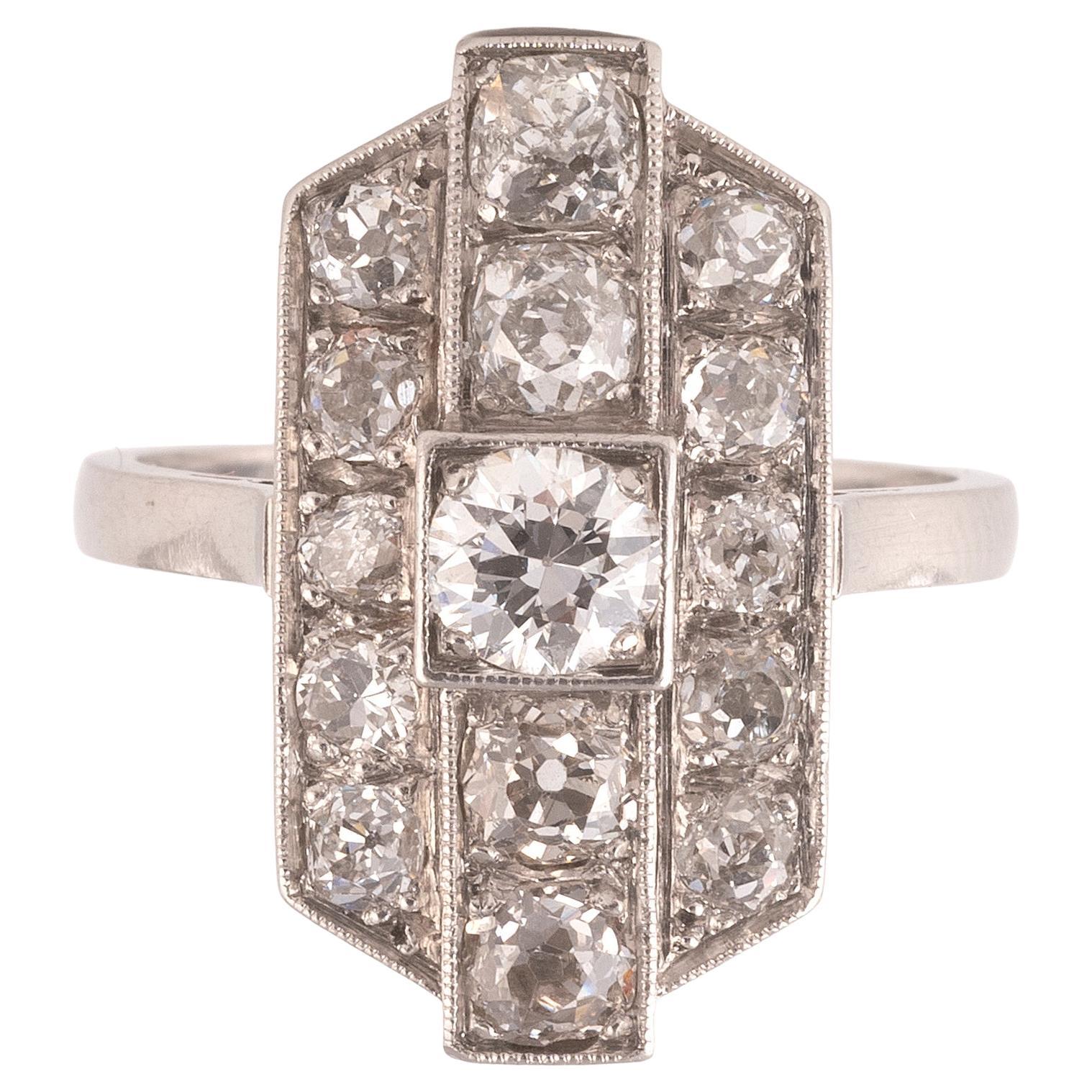 Early 20th Century Platinum Geometrical Shaped Art Déco Ring For Sale
