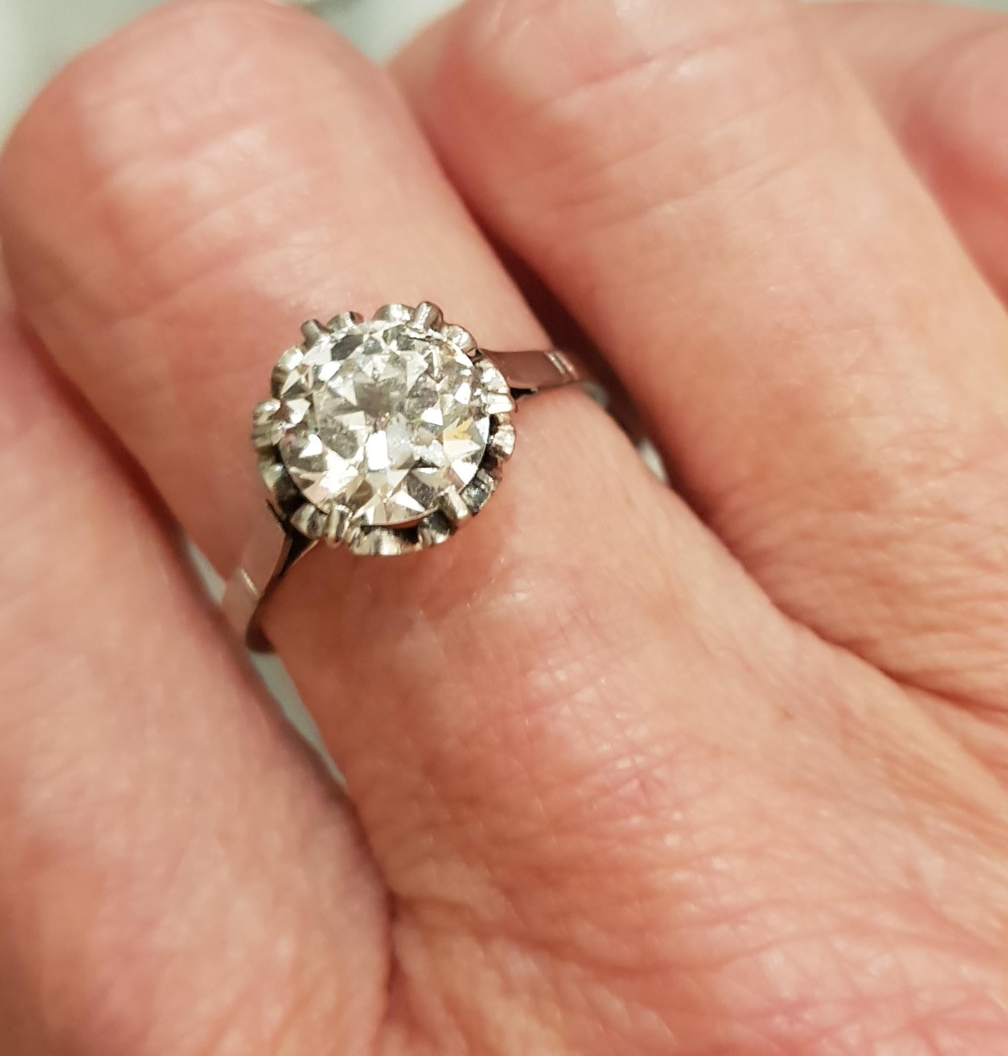 Early 20th Century Platinum, Solitaire Old European Cut  1.63 ct Diamond Ring In Good Condition In OVIEDO, AS