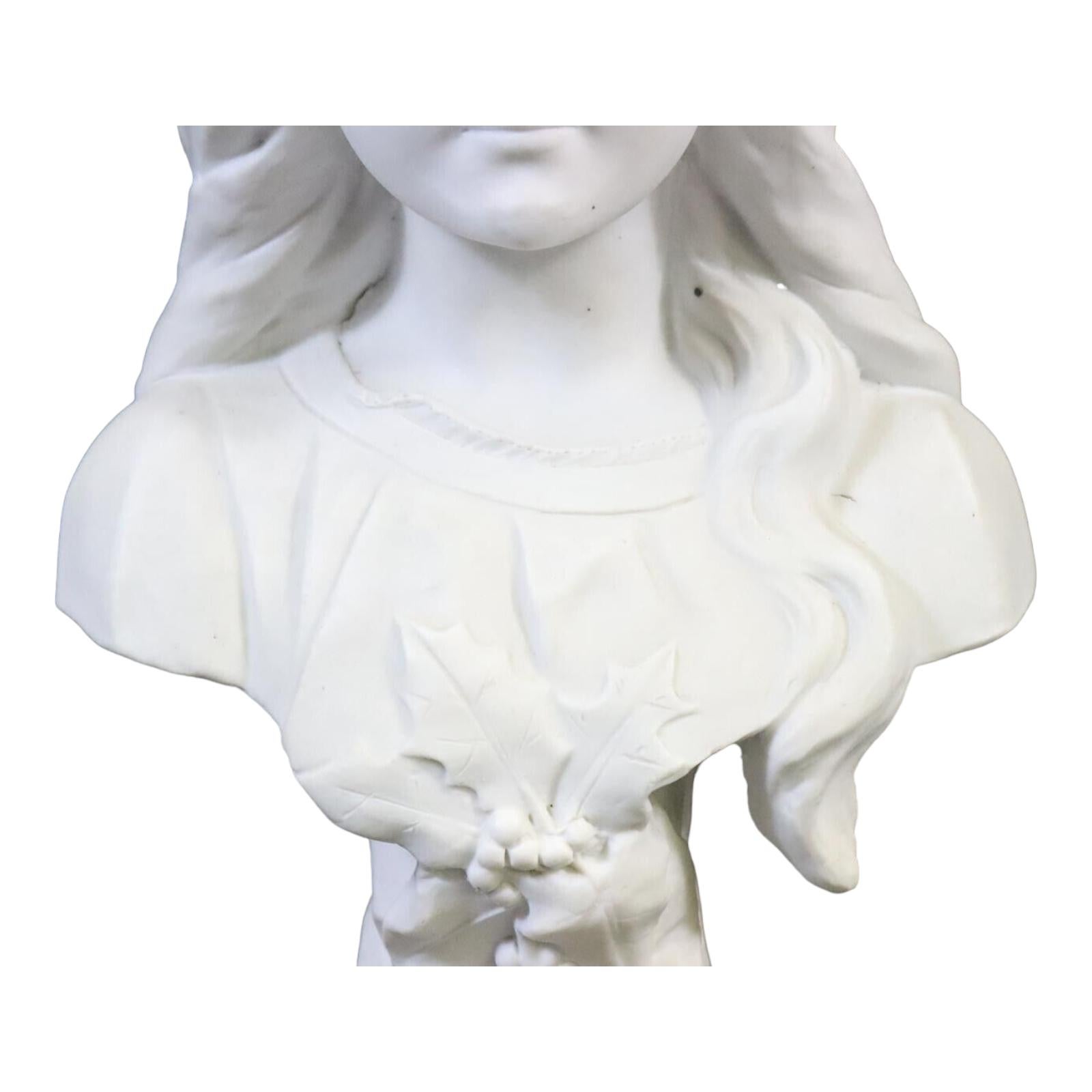 Early 20th Century Porcelain Girl Bust signed Georges Rogron Antique, 1900s In Good Condition For Sale In Nuernberg, DE