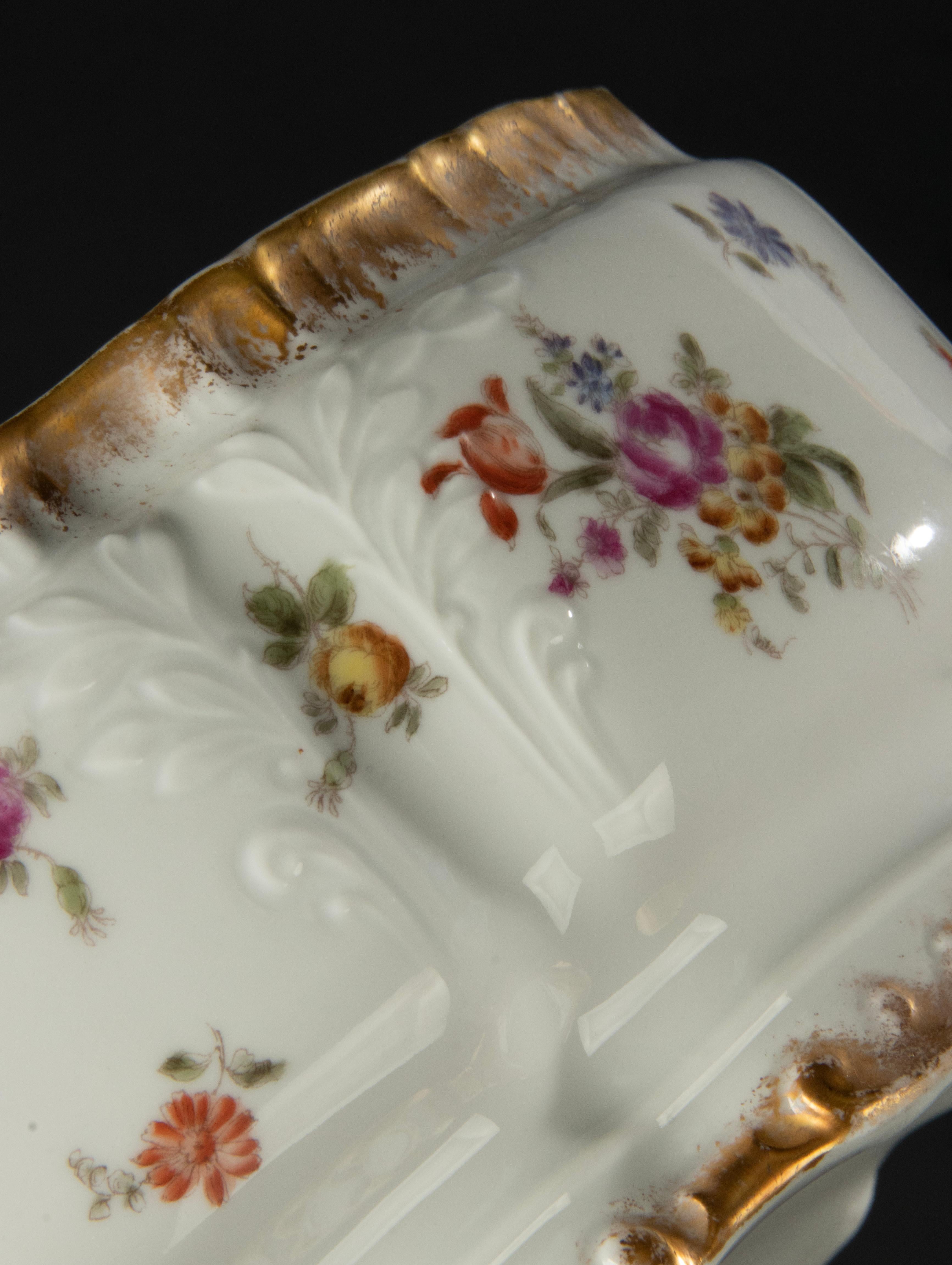 Early 20th Century Porcelain Jardinière Made by Limoges, France For Sale 5