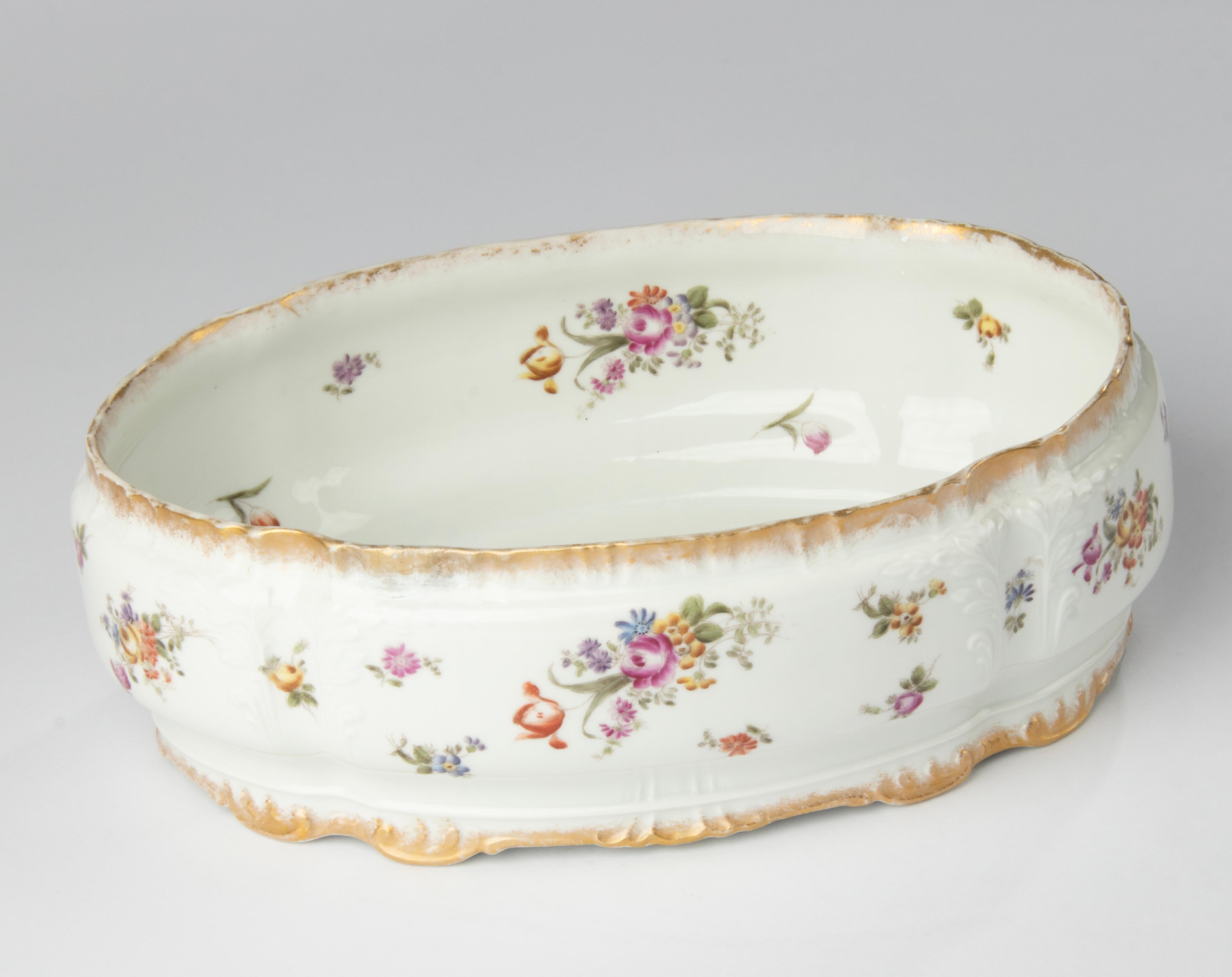 Early 20th Century Porcelain Jardinière Made by Limoges, France For Sale 6